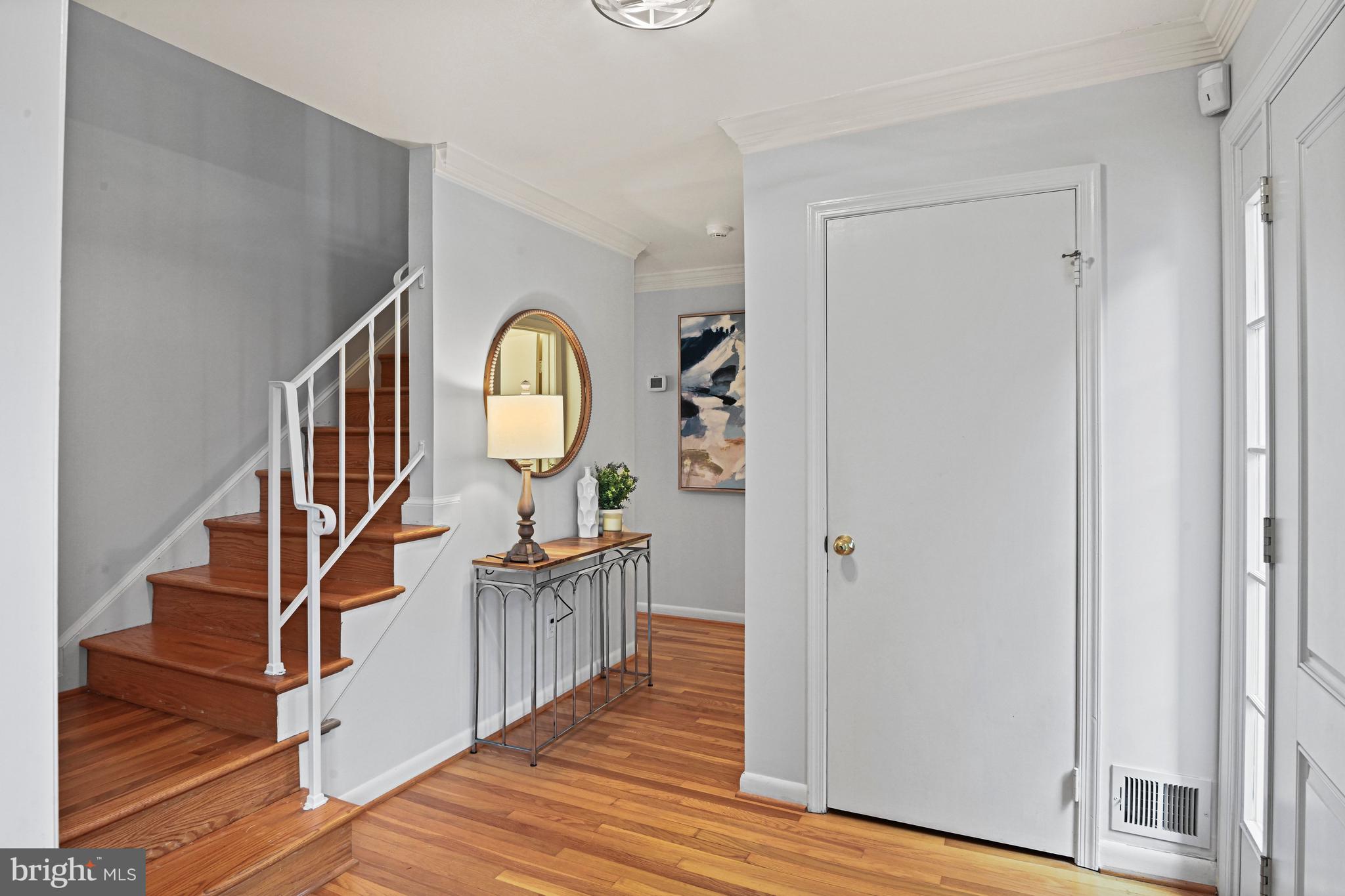 MC LEAN HAMLET - Residential