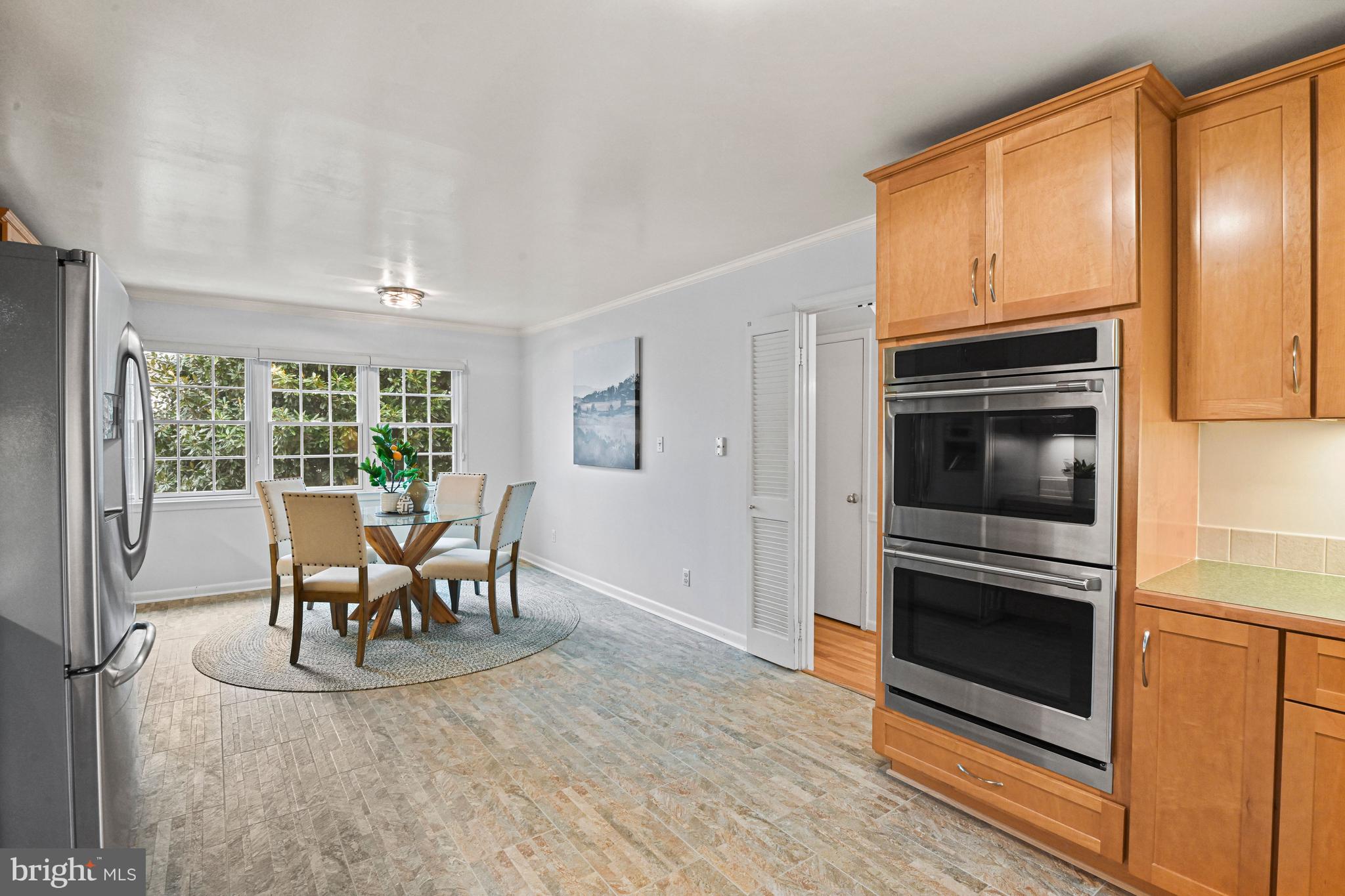 MC LEAN HAMLET - Residential