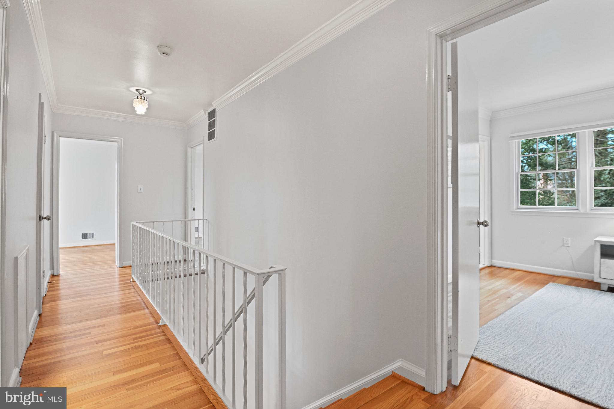 MC LEAN HAMLET - Residential