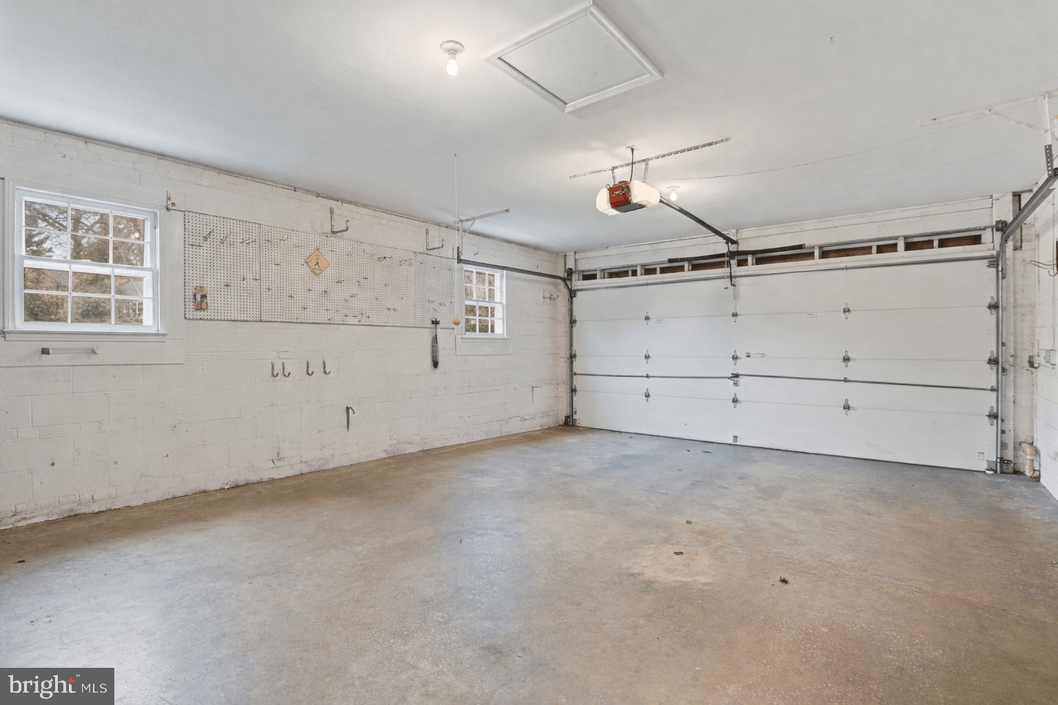 MC LEAN HAMLET - Residential