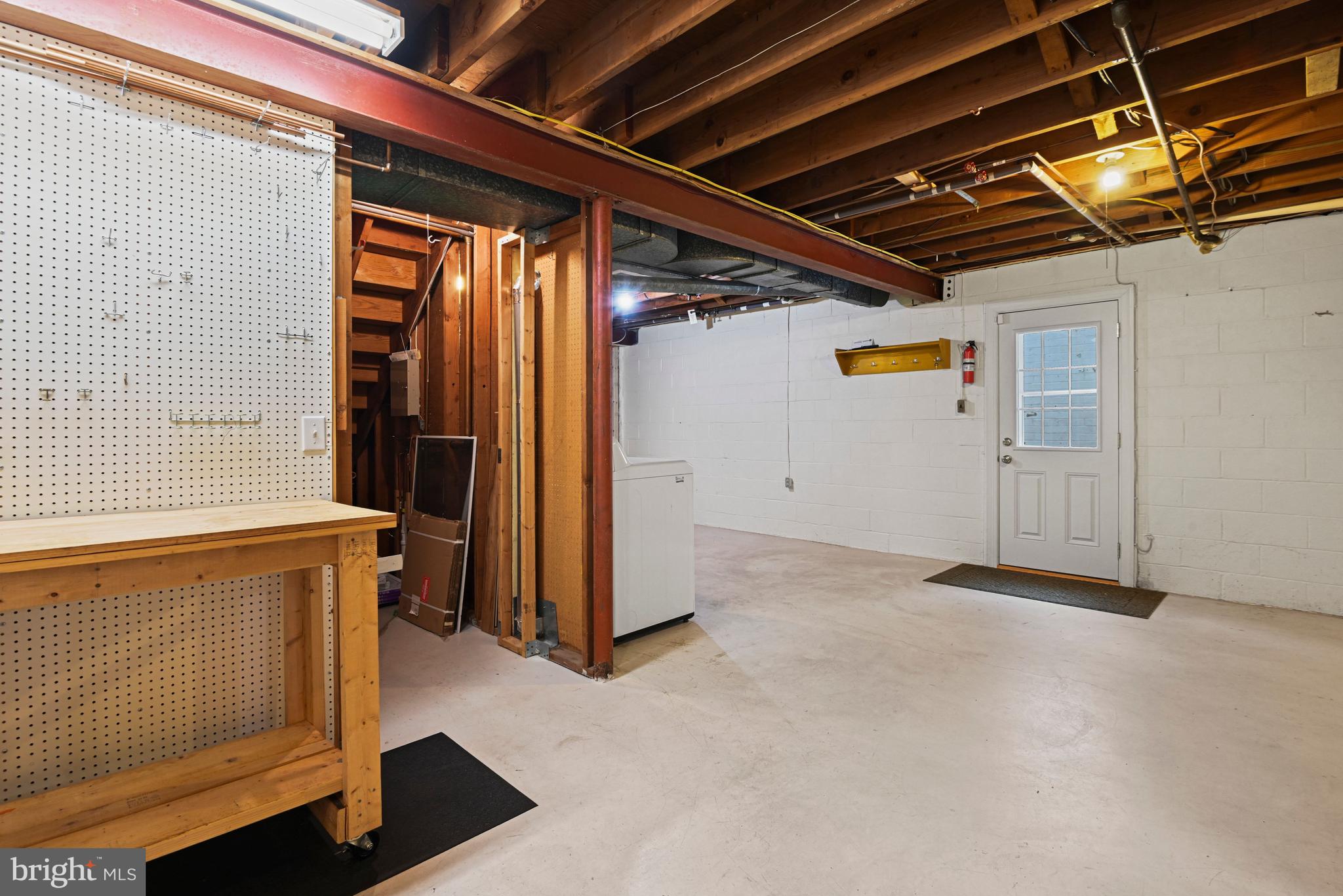 MC LEAN HAMLET - Residential