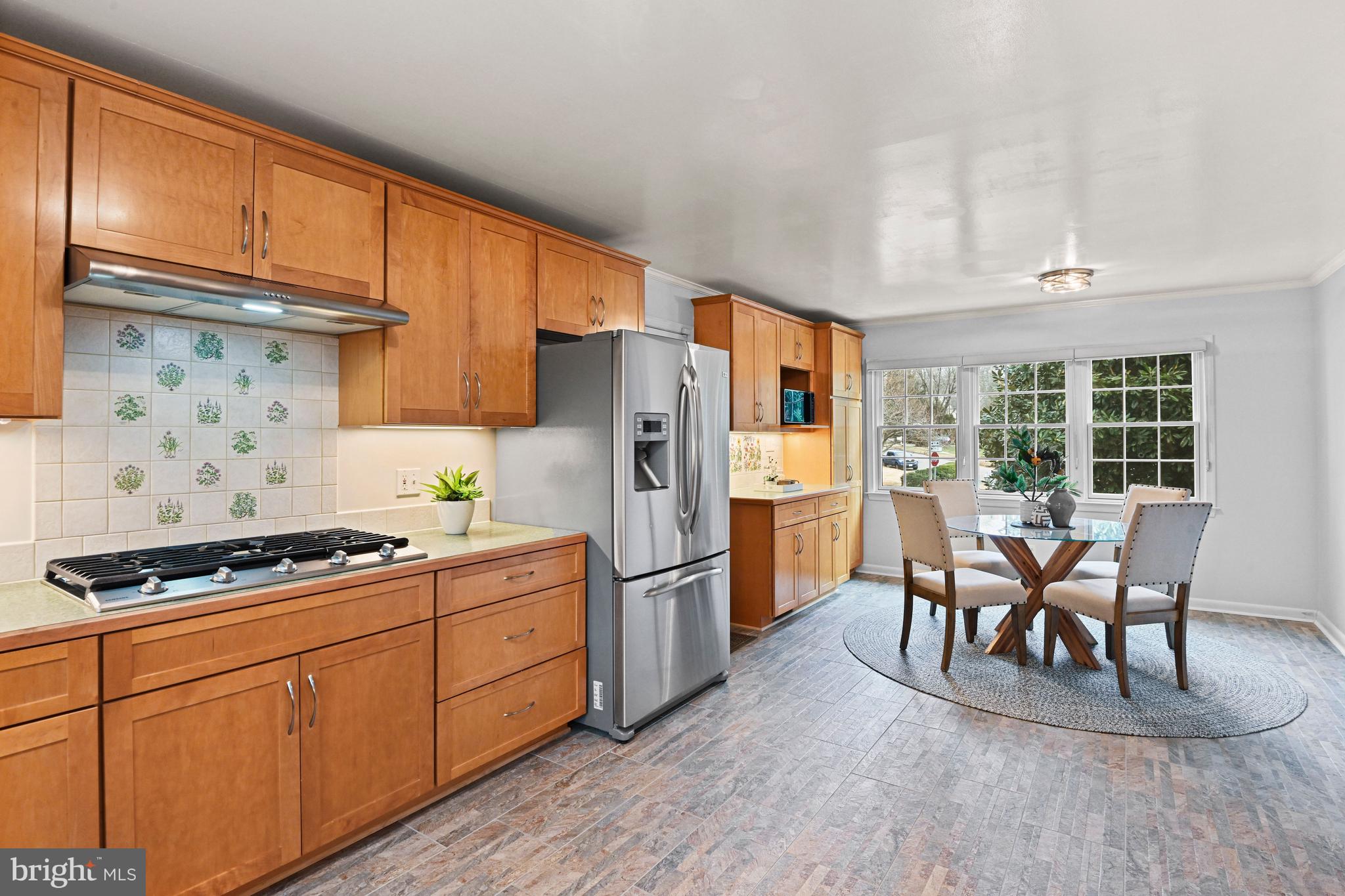 MC LEAN HAMLET - Residential