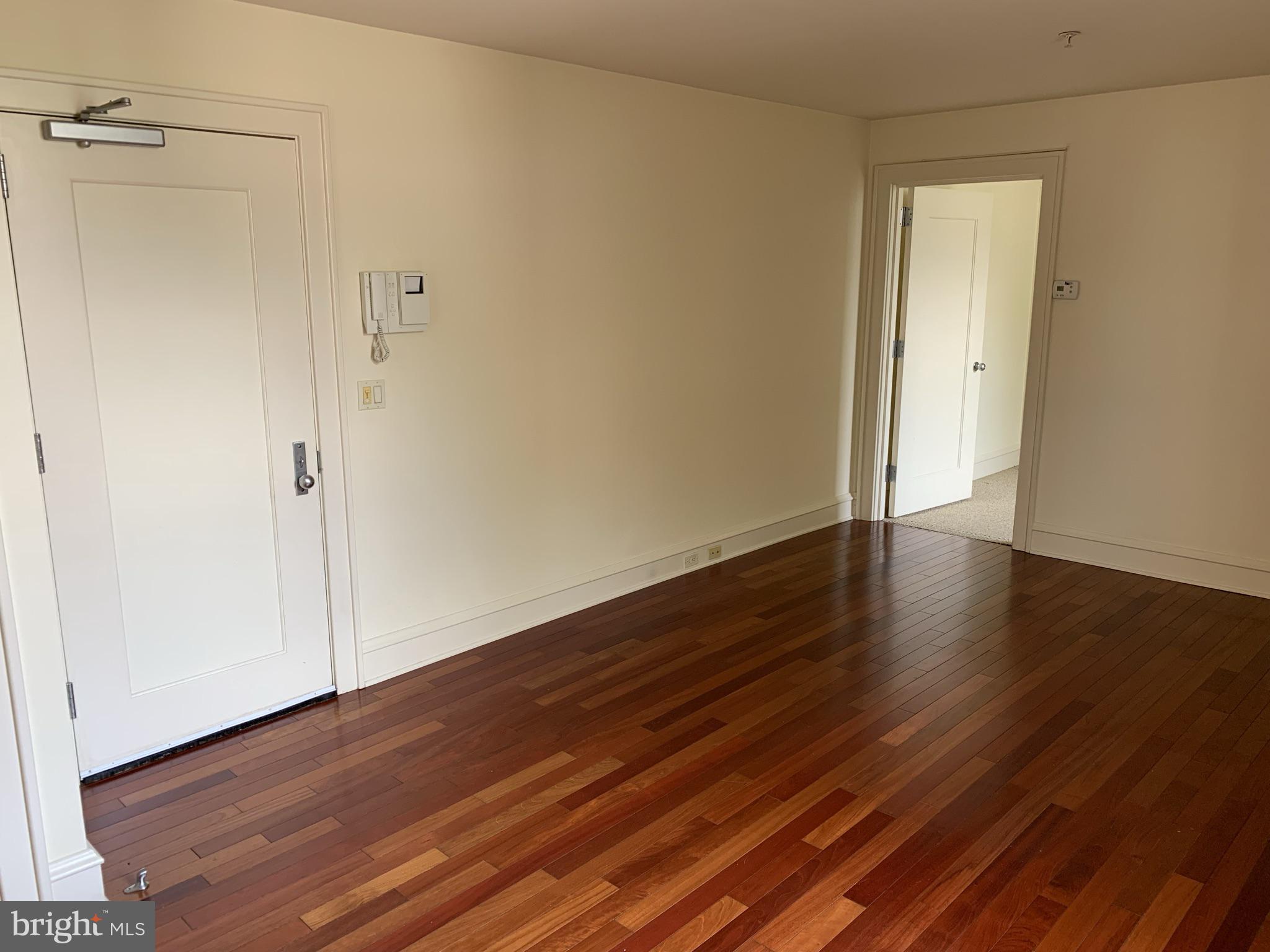 OLD CITY - Residential Lease