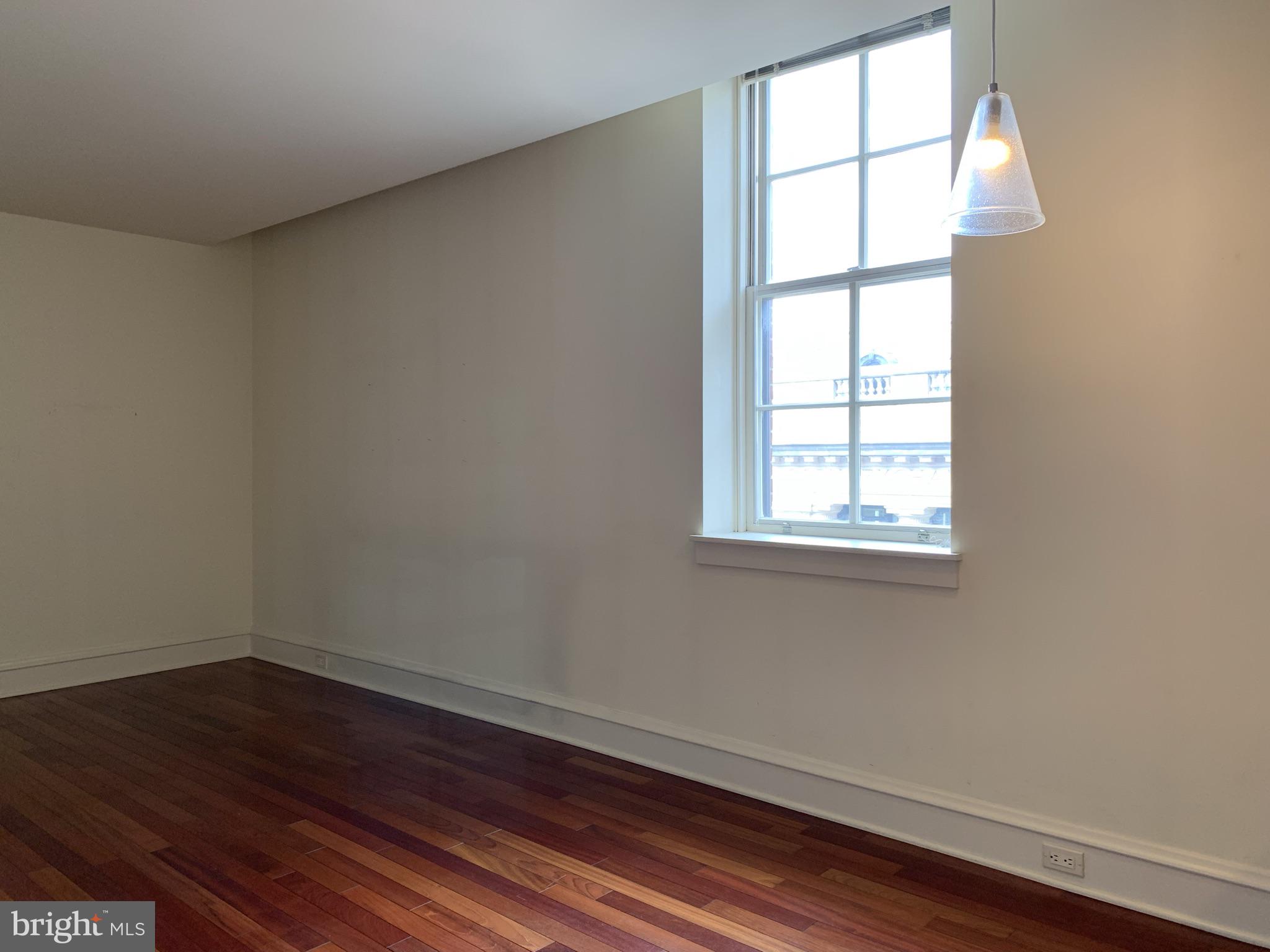 OLD CITY - Residential Lease