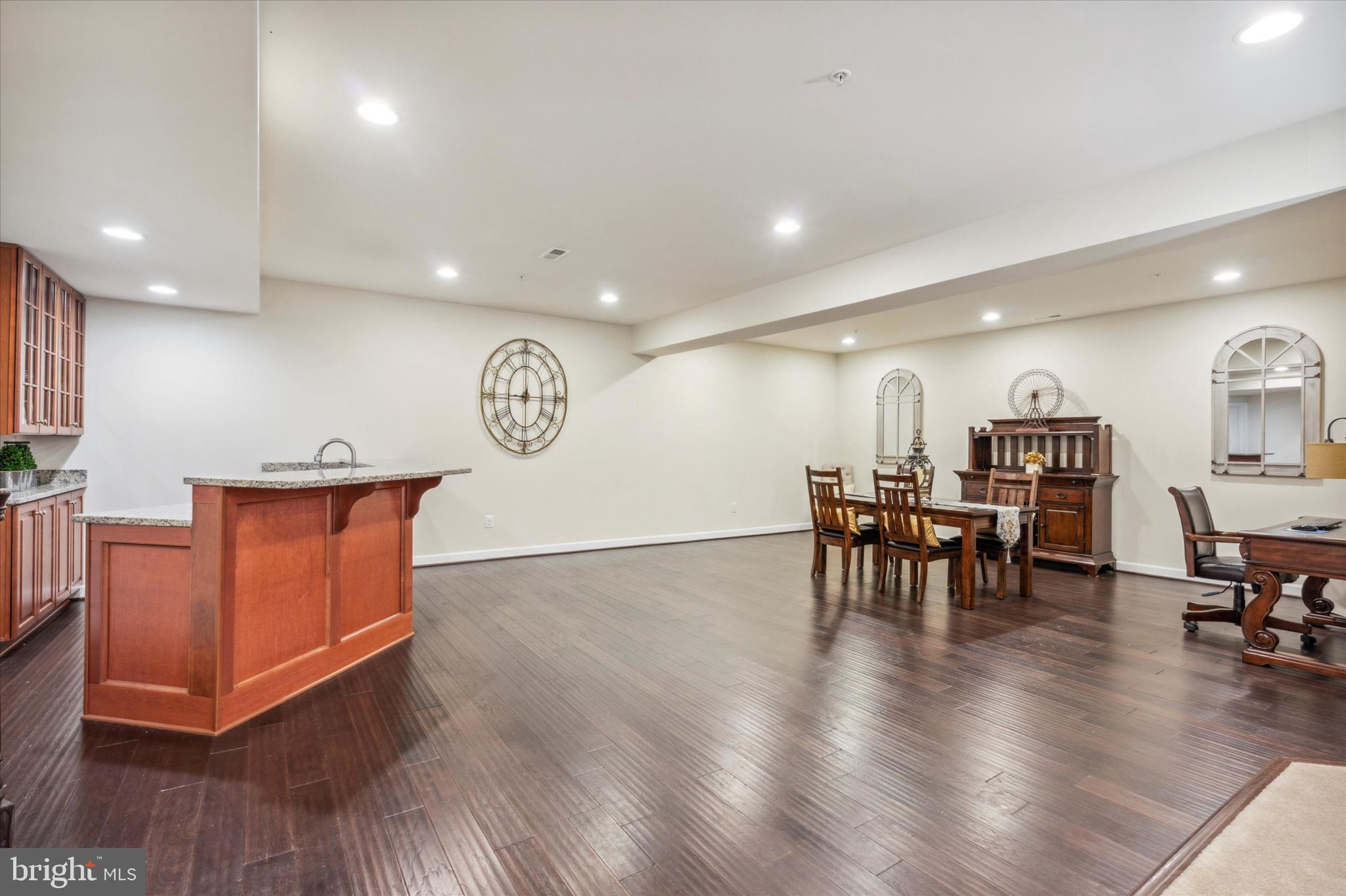 WARRINGTON SPRINGS - Residential