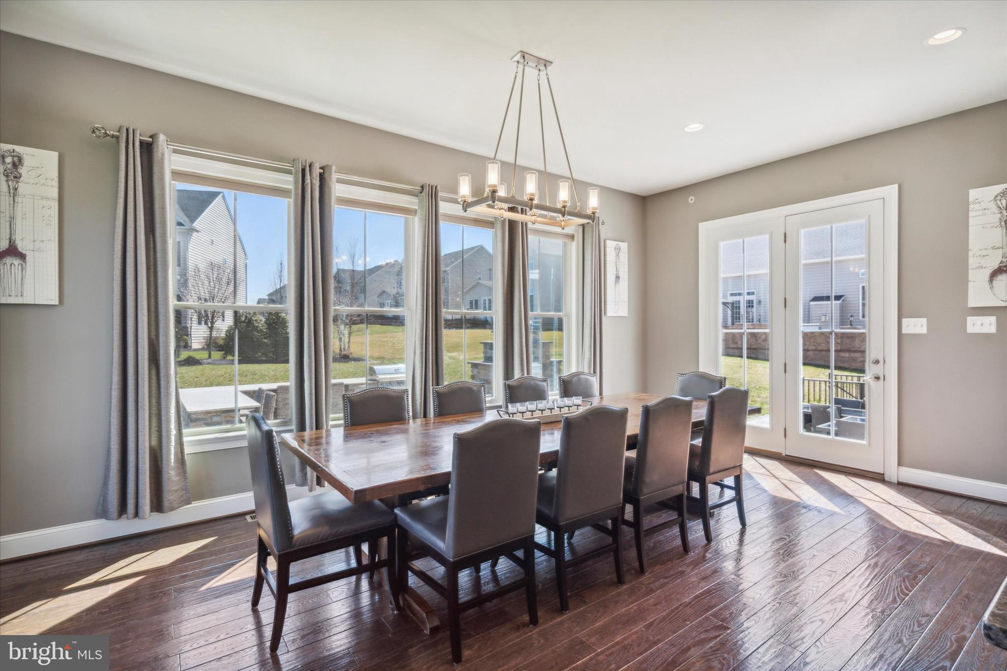 WARRINGTON SPRINGS - Residential