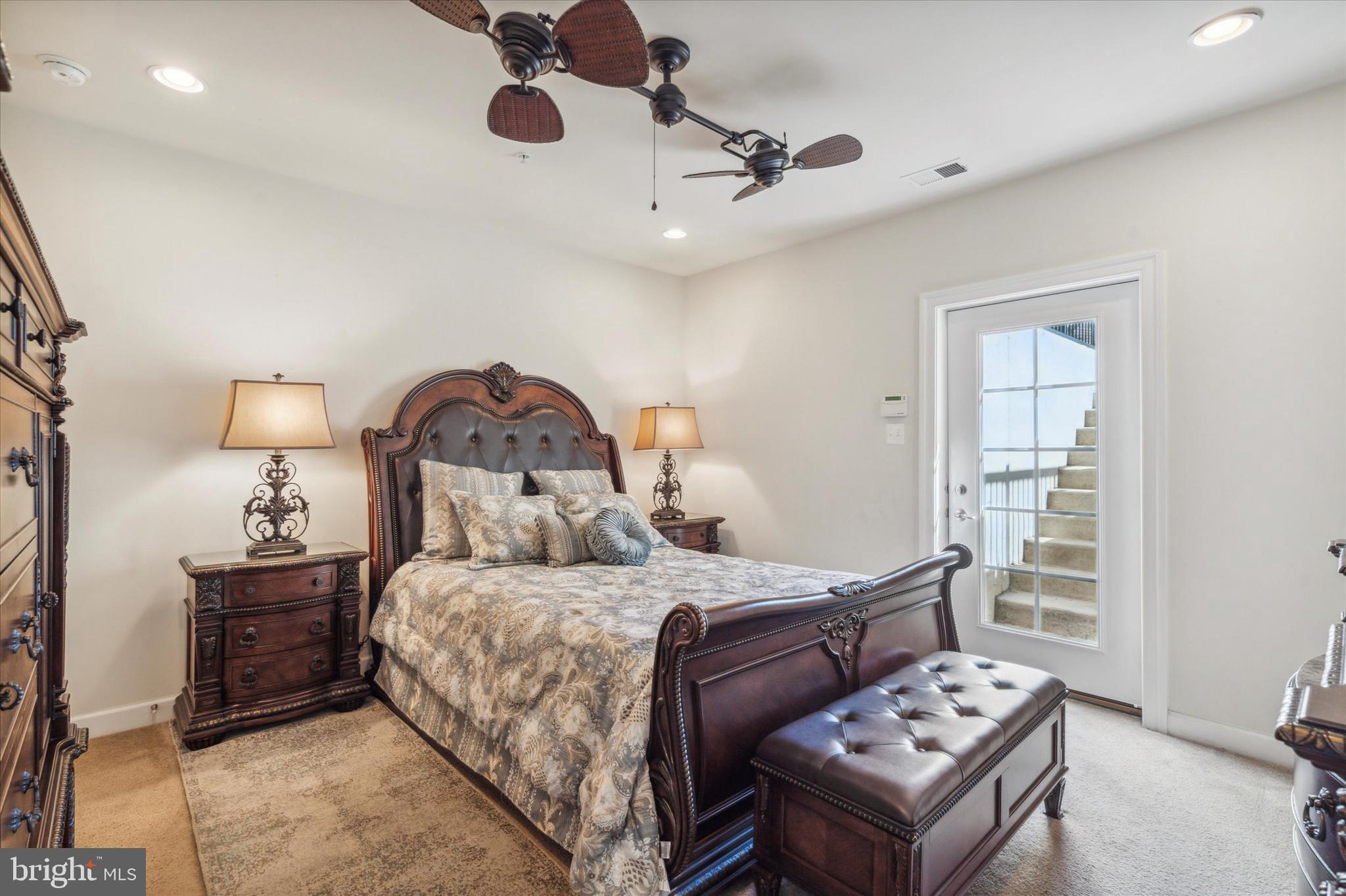 WARRINGTON SPRINGS - Residential