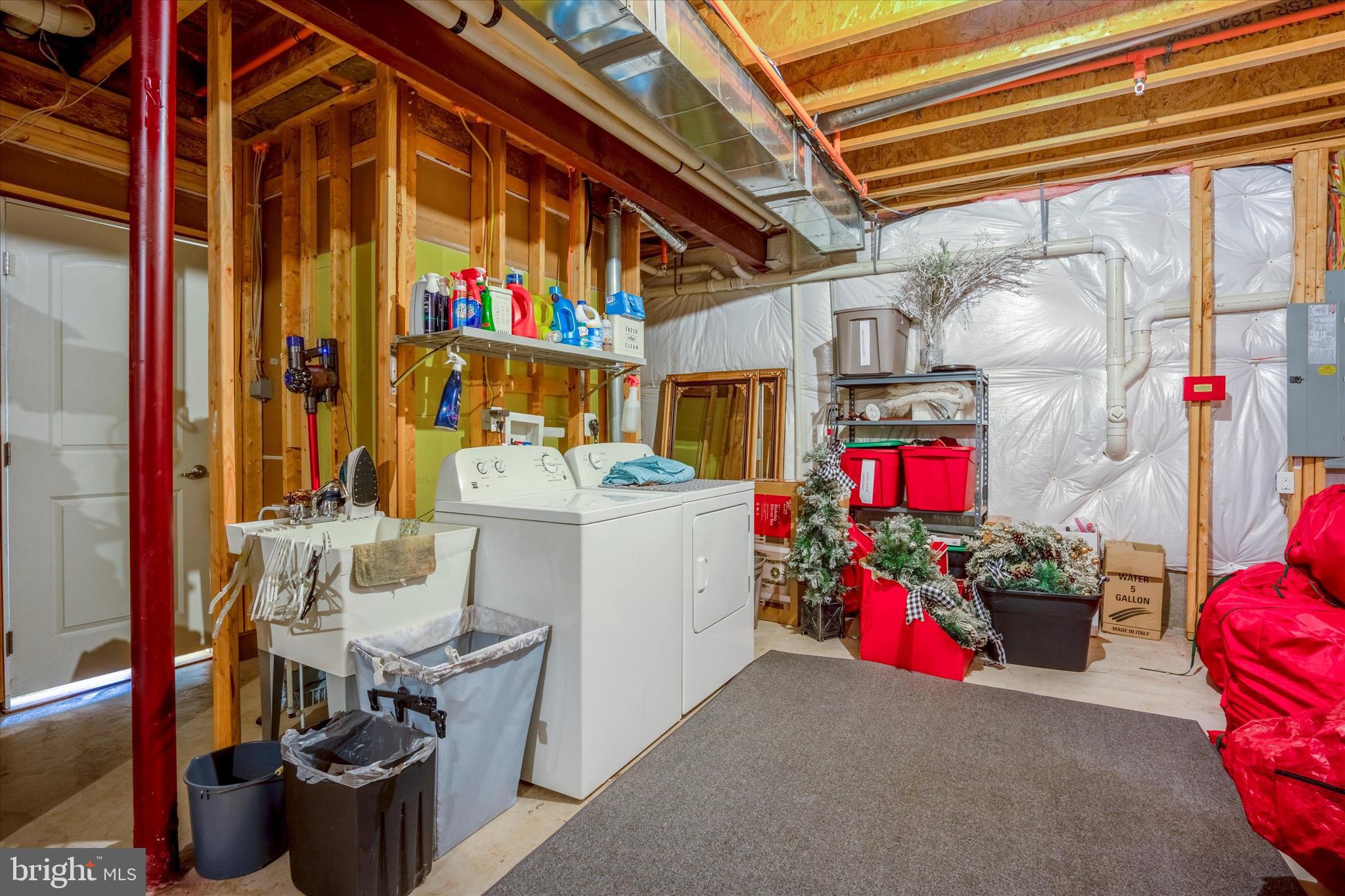 WARRINGTON SPRINGS - Residential