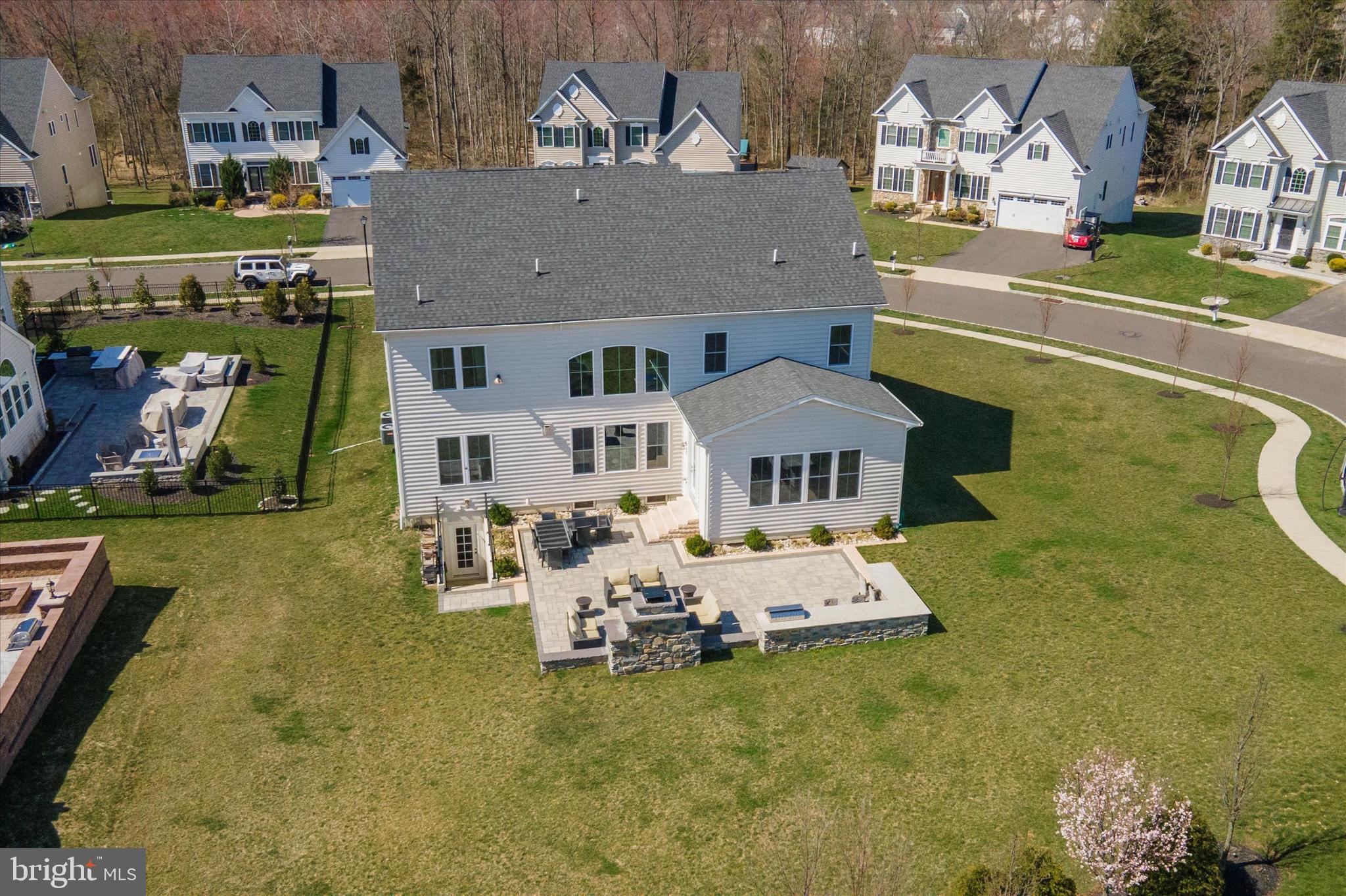 WARRINGTON SPRINGS - Residential