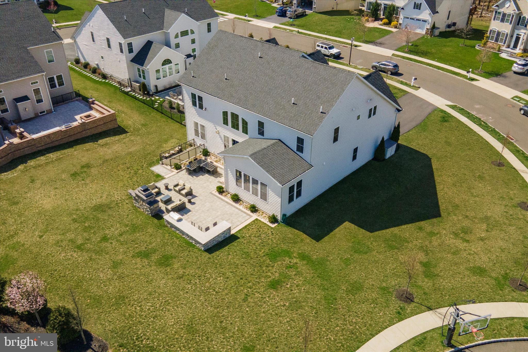 WARRINGTON SPRINGS - Residential