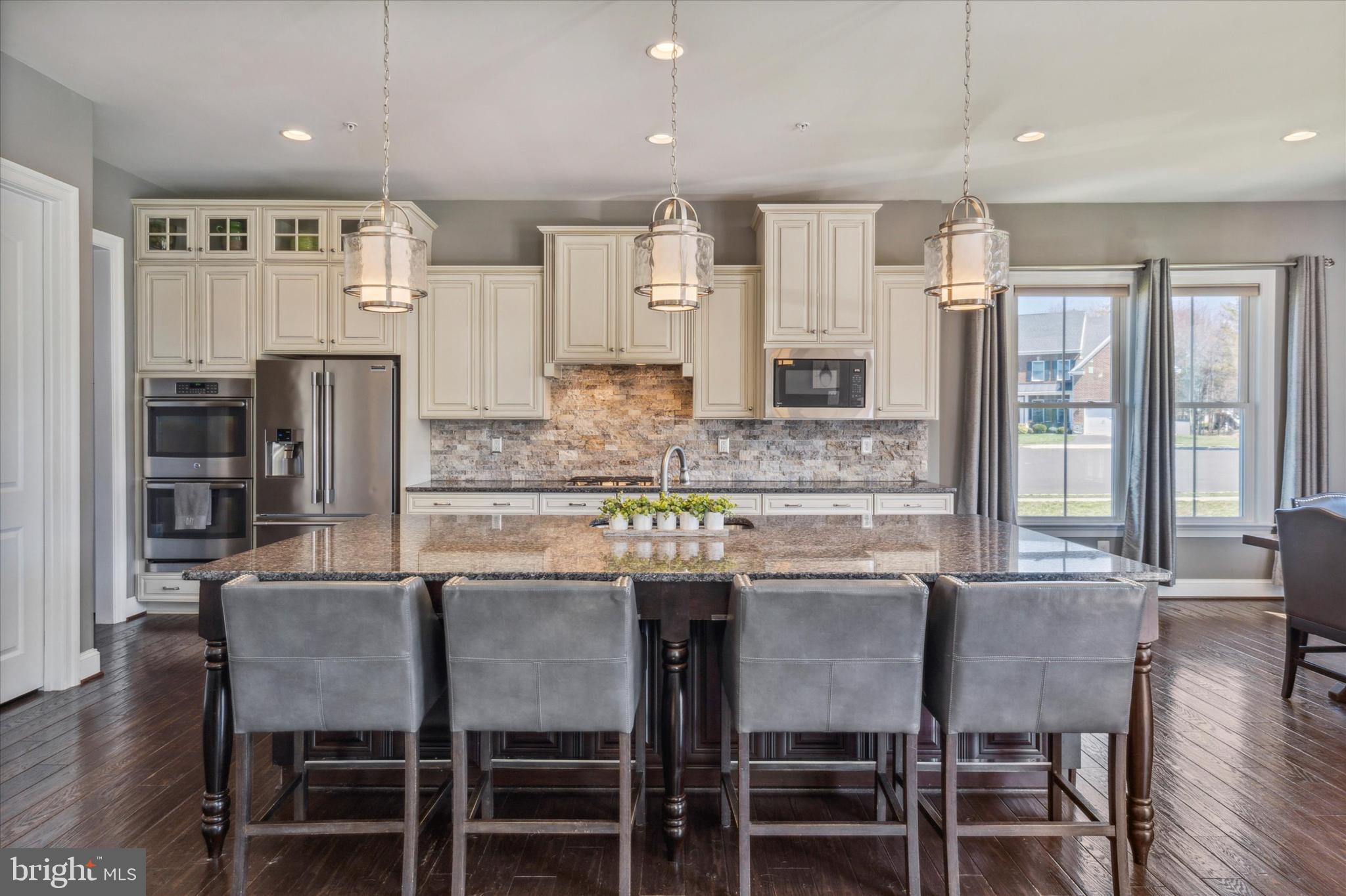 WARRINGTON SPRINGS - Residential