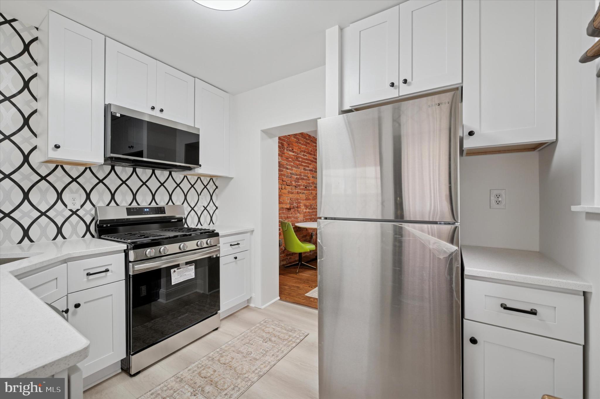 PORT RICHMOND - Residential