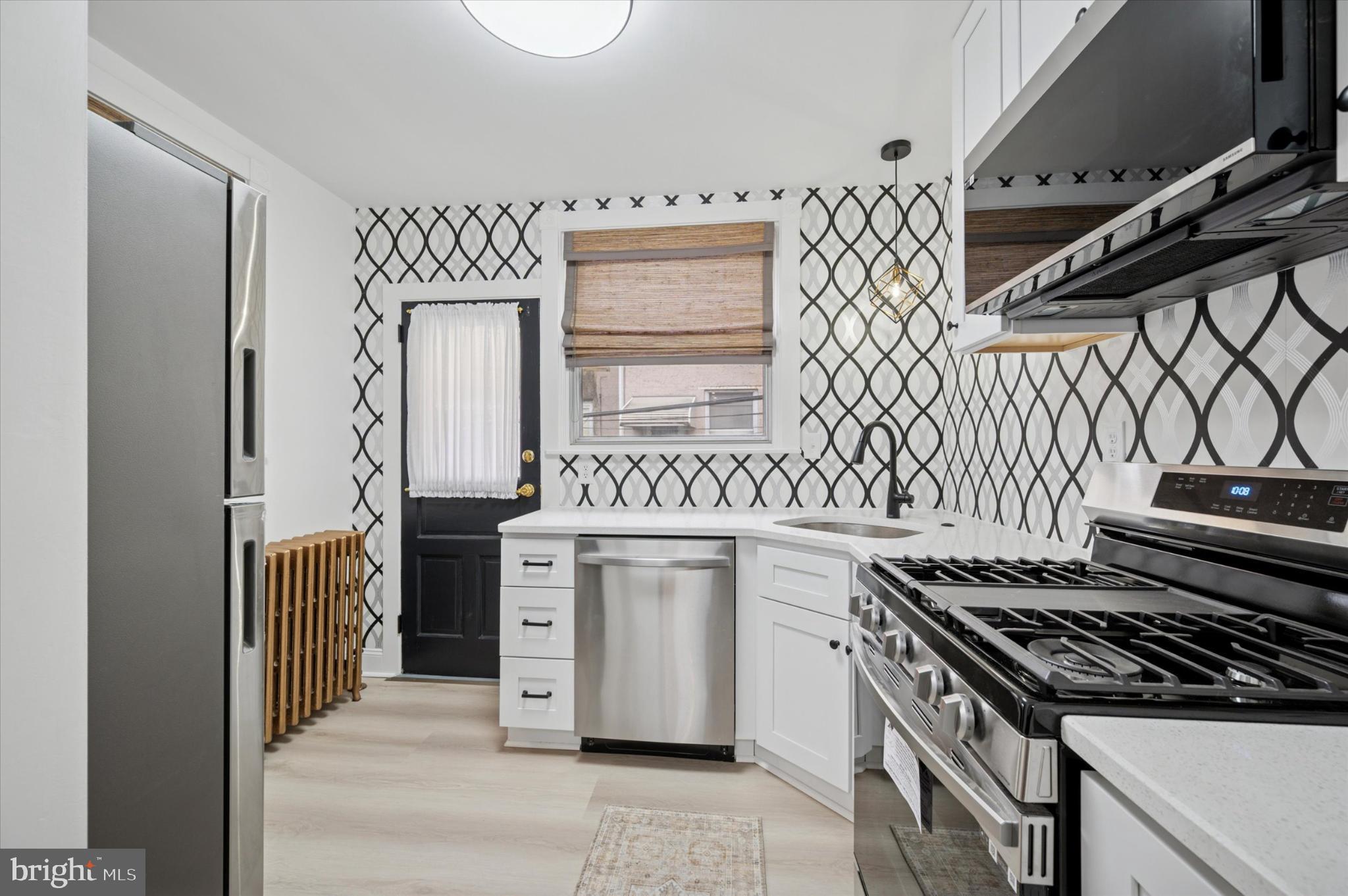 PORT RICHMOND - Residential