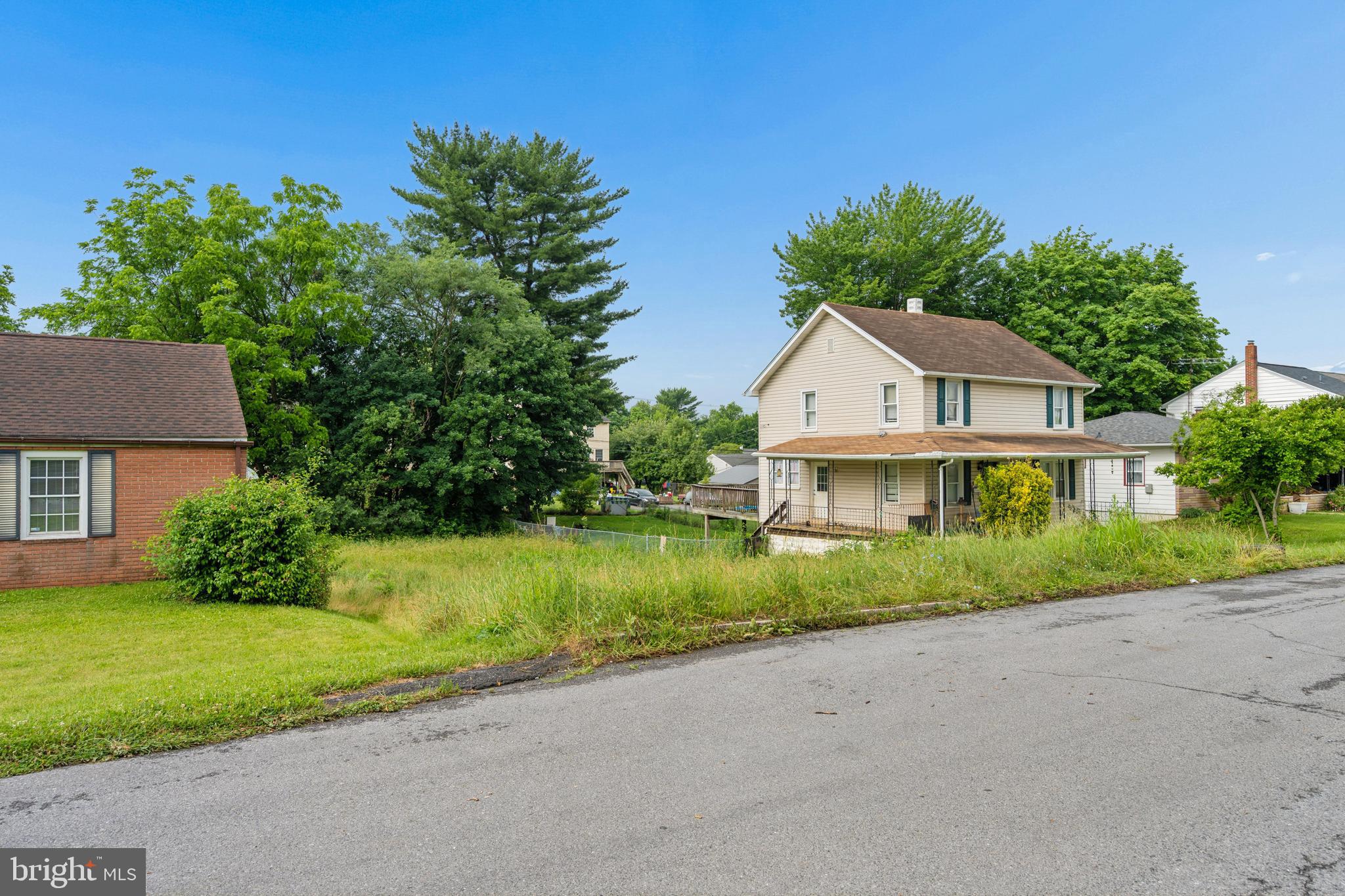 741-743 MEDWAY ROAD