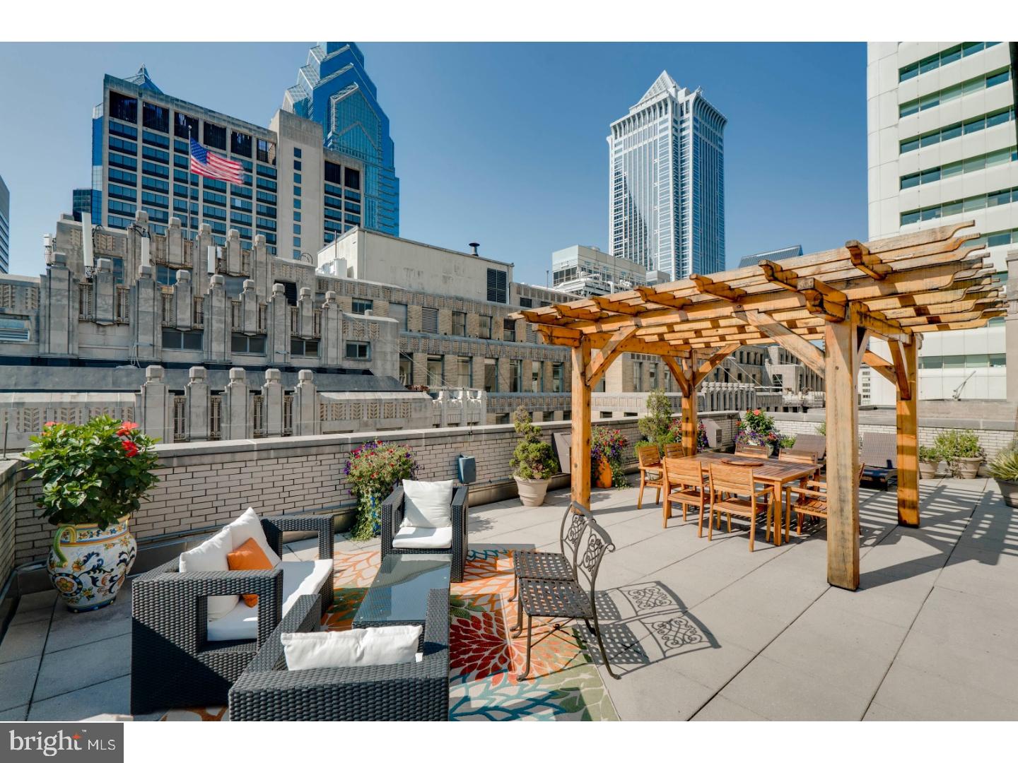 CENTER CITY - Residential