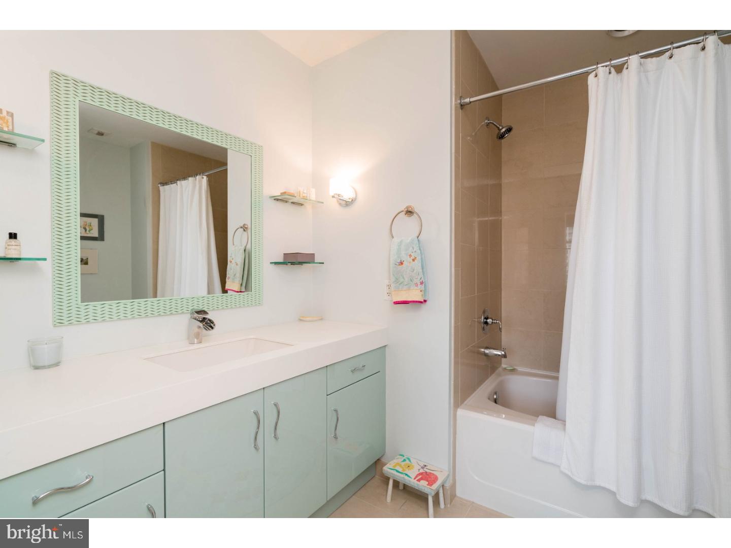 CENTER CITY - Residential