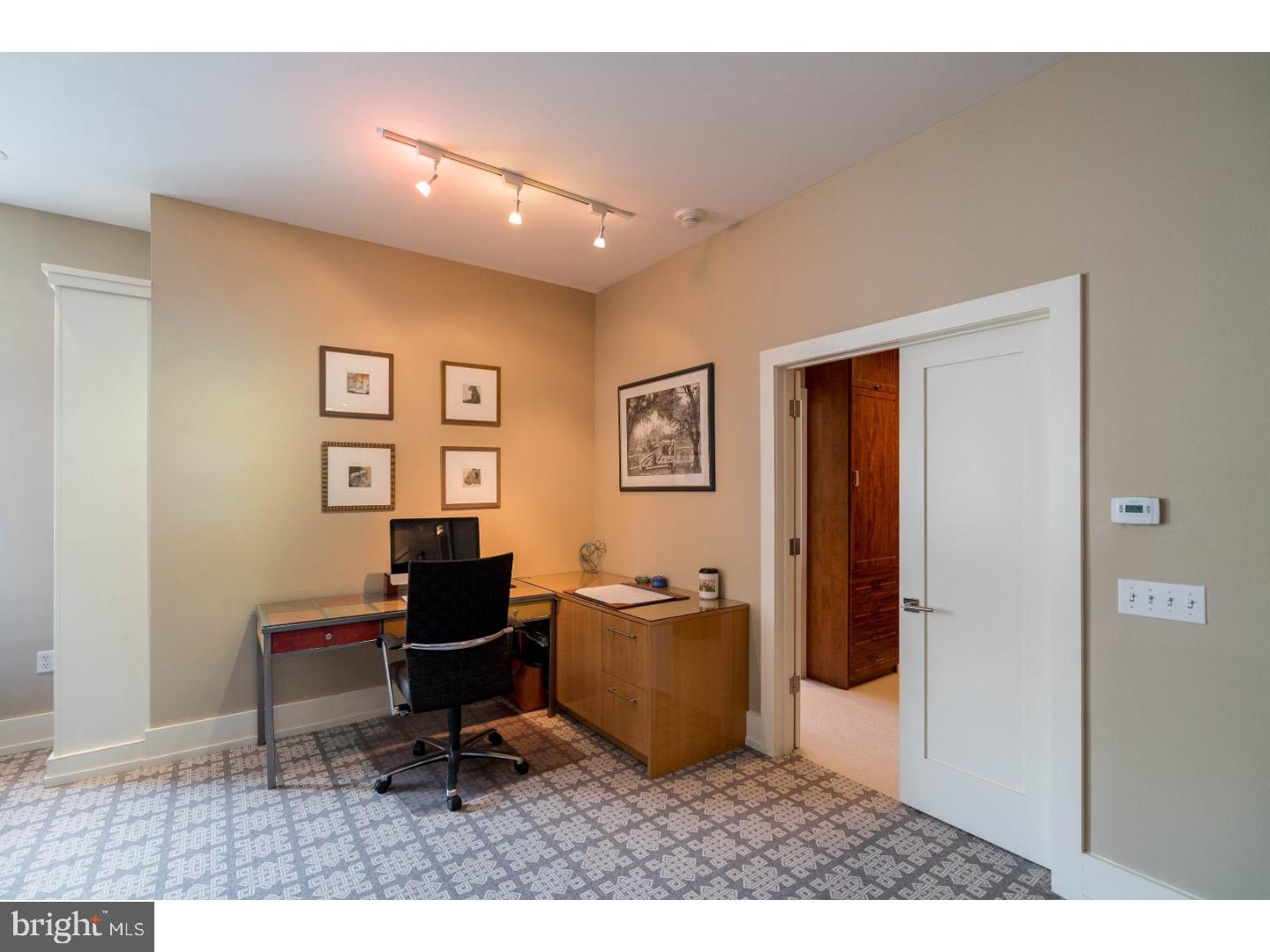 CENTER CITY - Residential