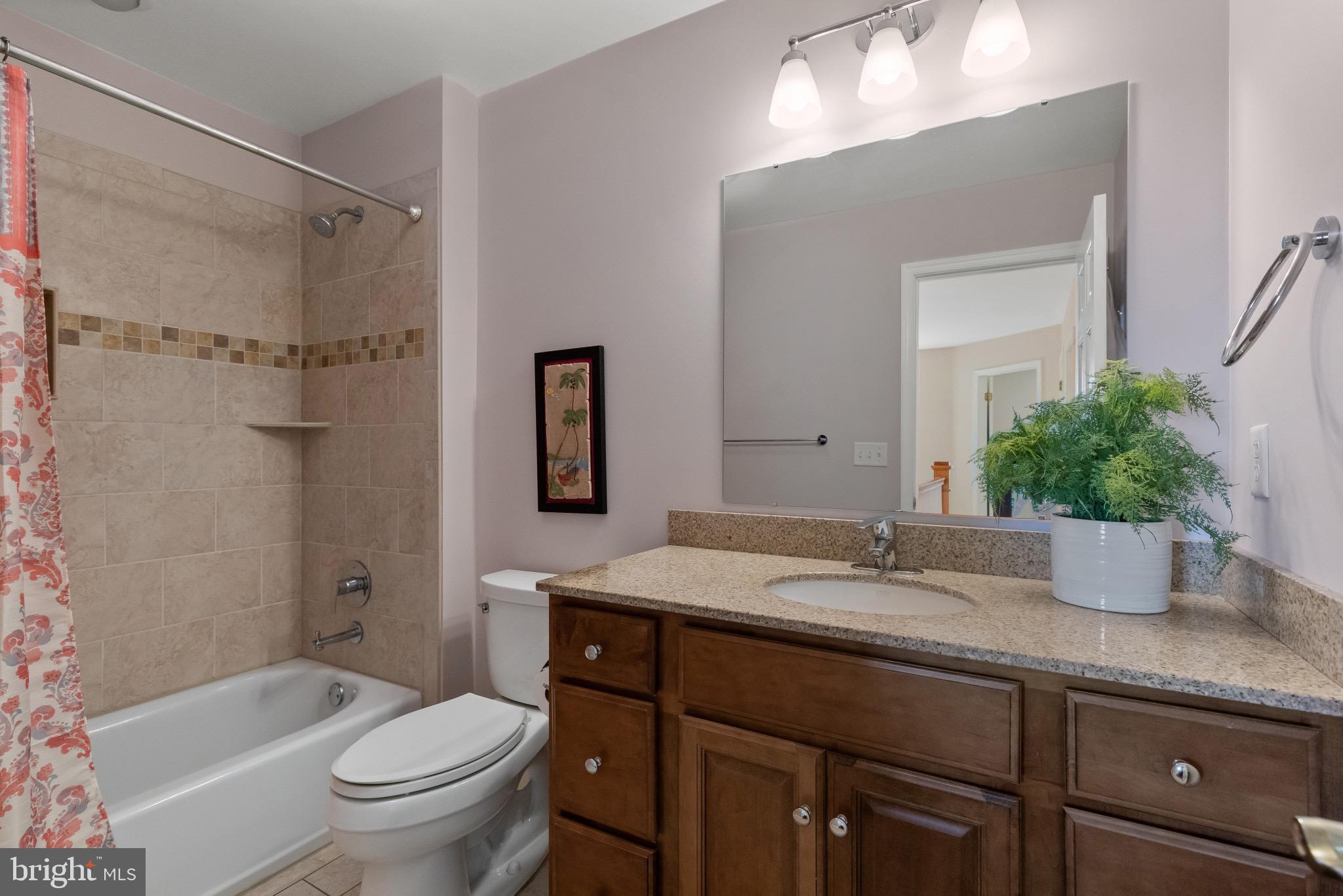 NORTH HILLS - Residential