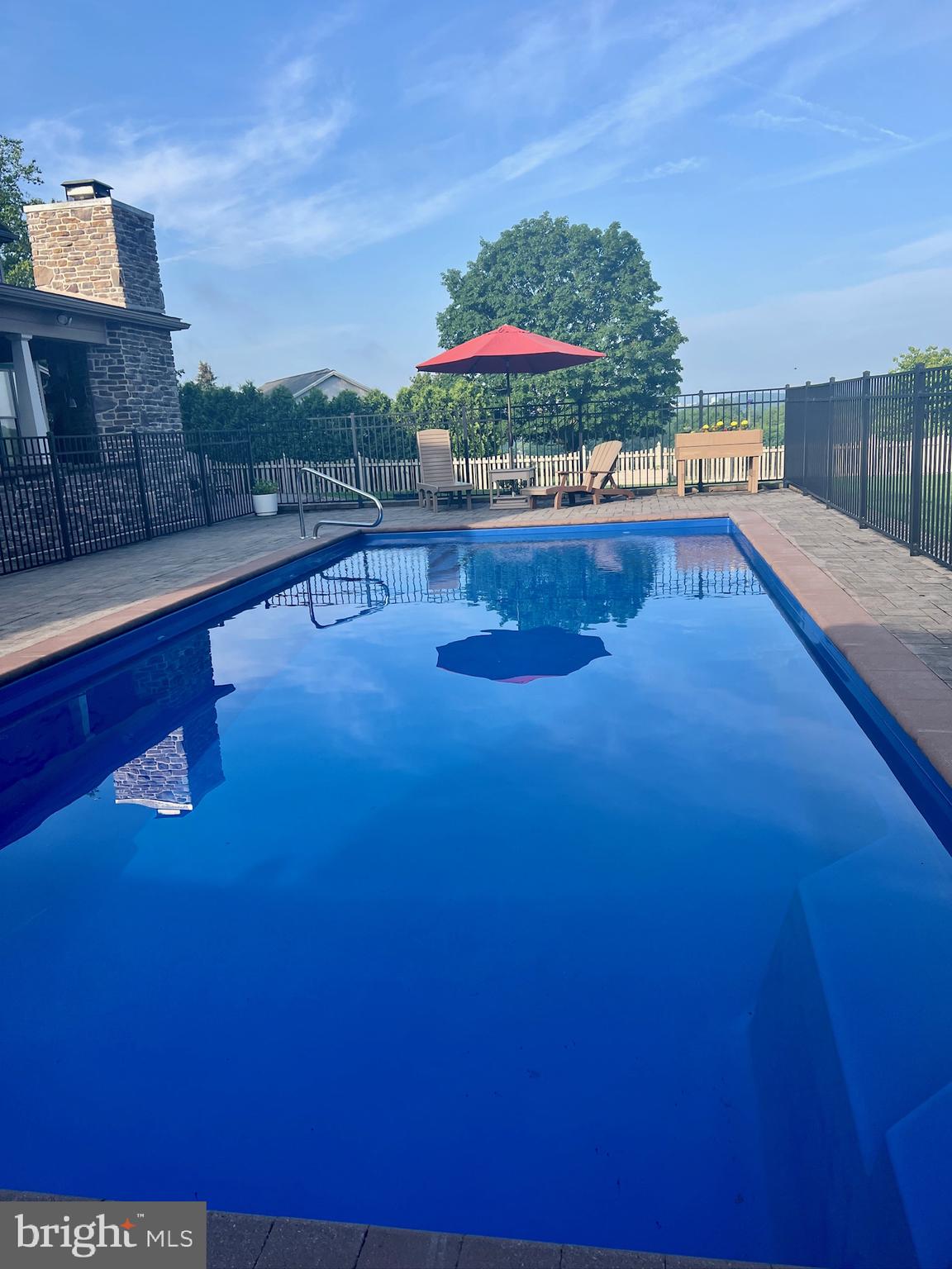 NORTH HILLS - Residential