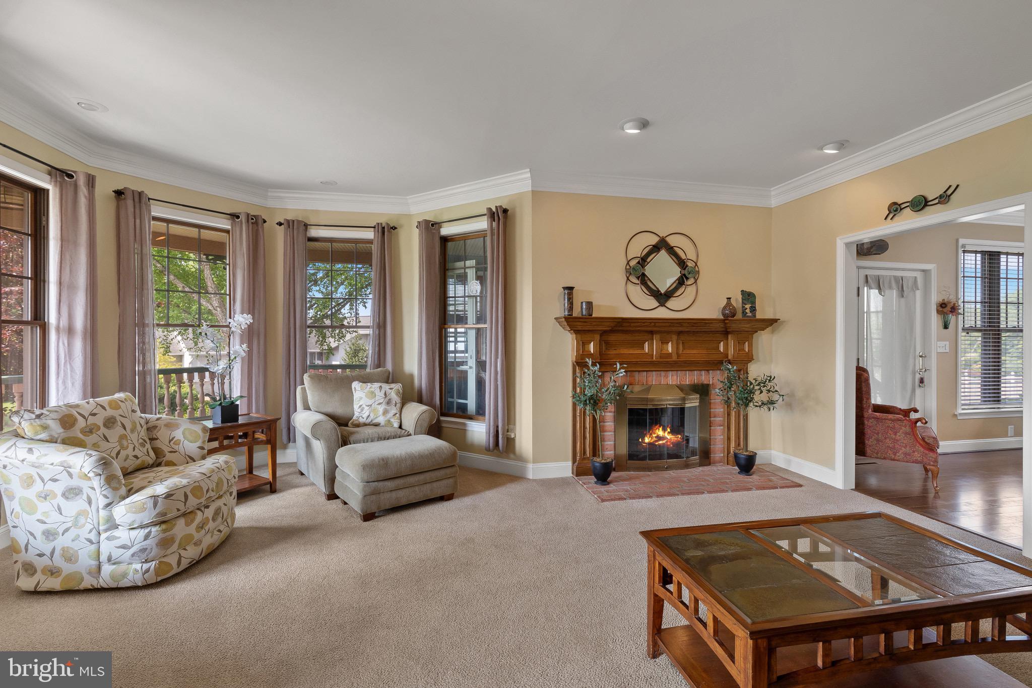 NORTH HILLS - Residential