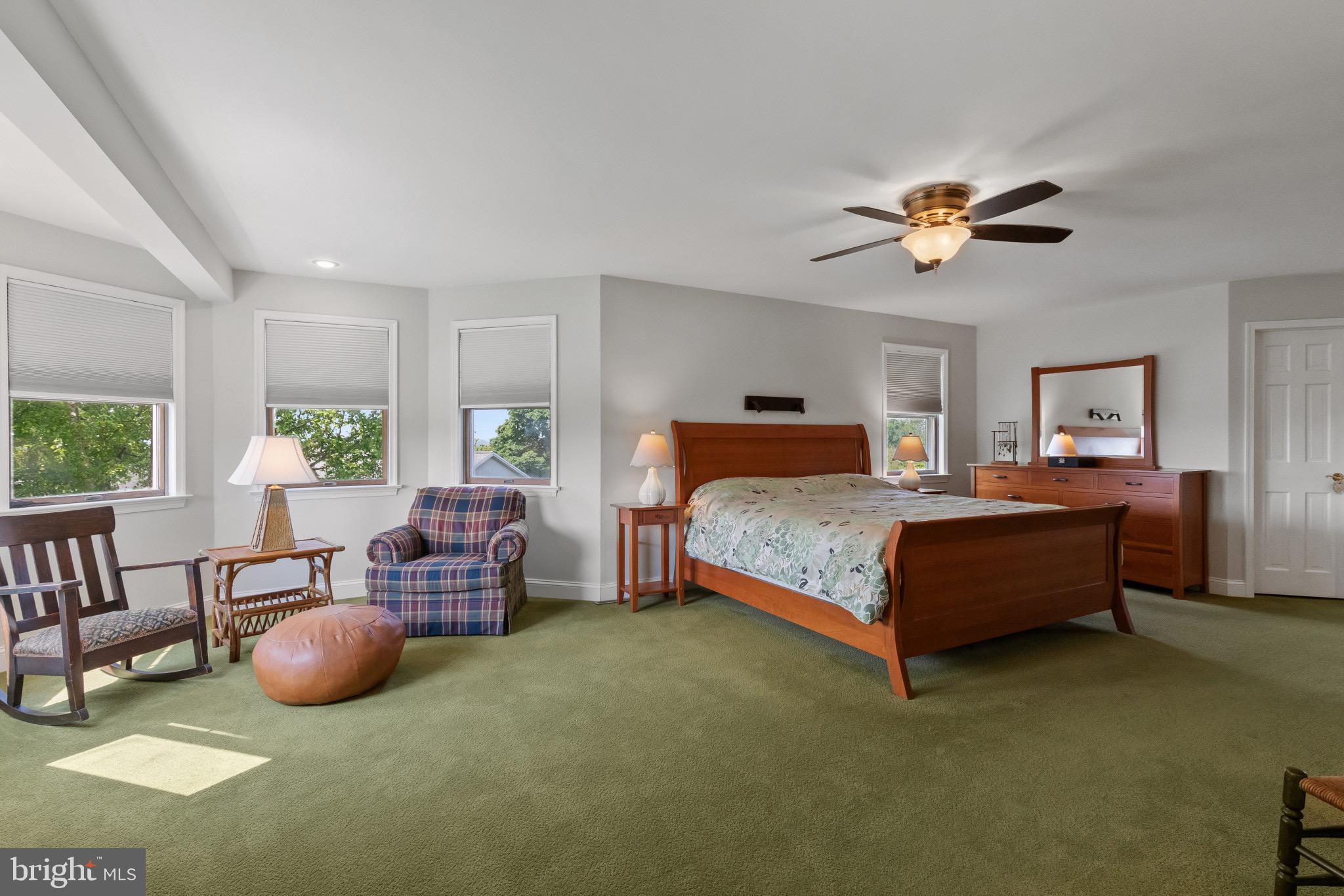 NORTH HILLS - Residential