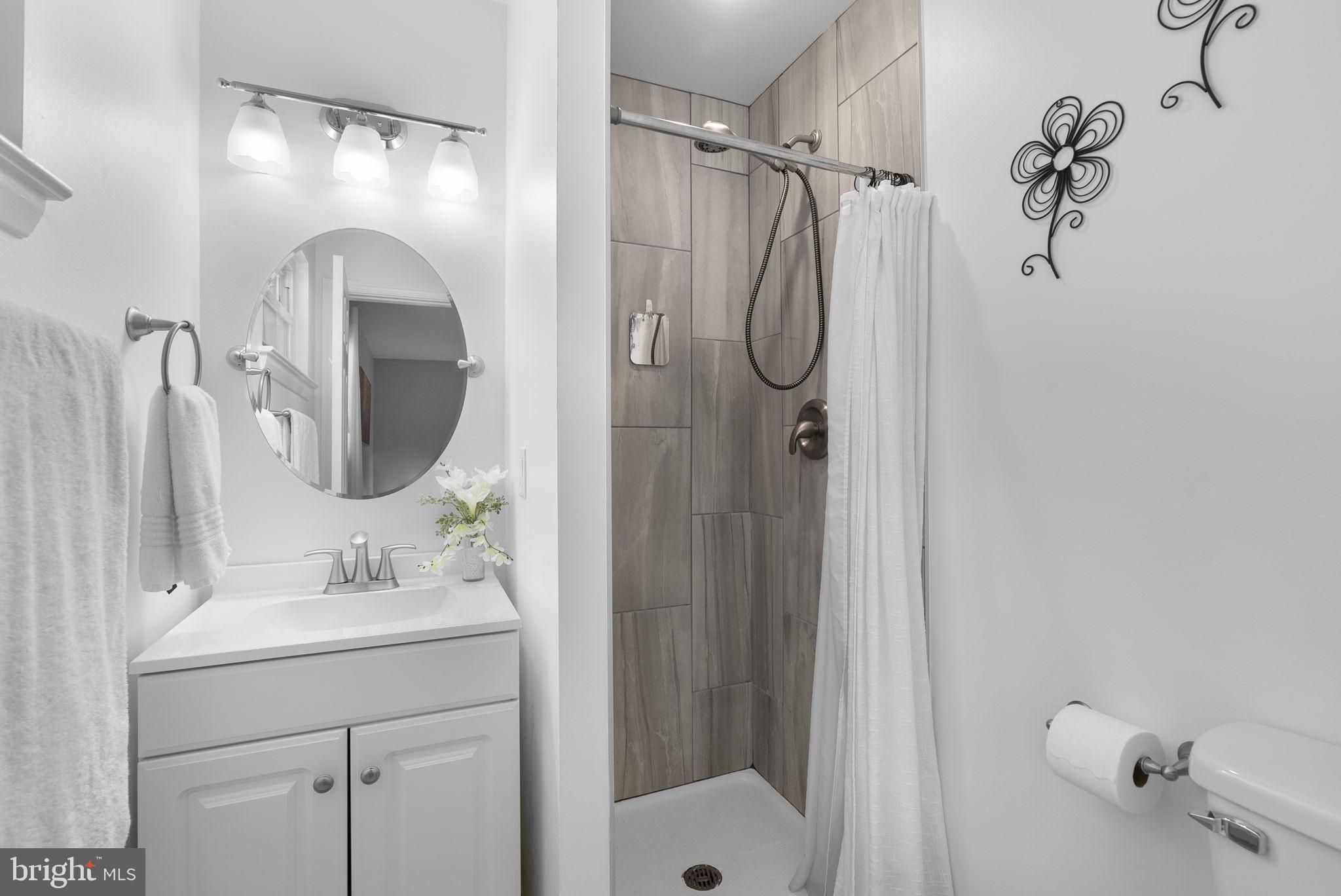 RIPPLING ESTATES - Residential