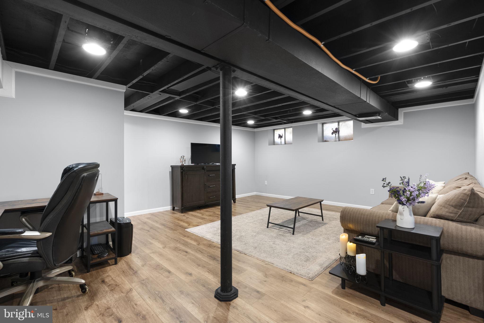 RIPPLING ESTATES - Residential