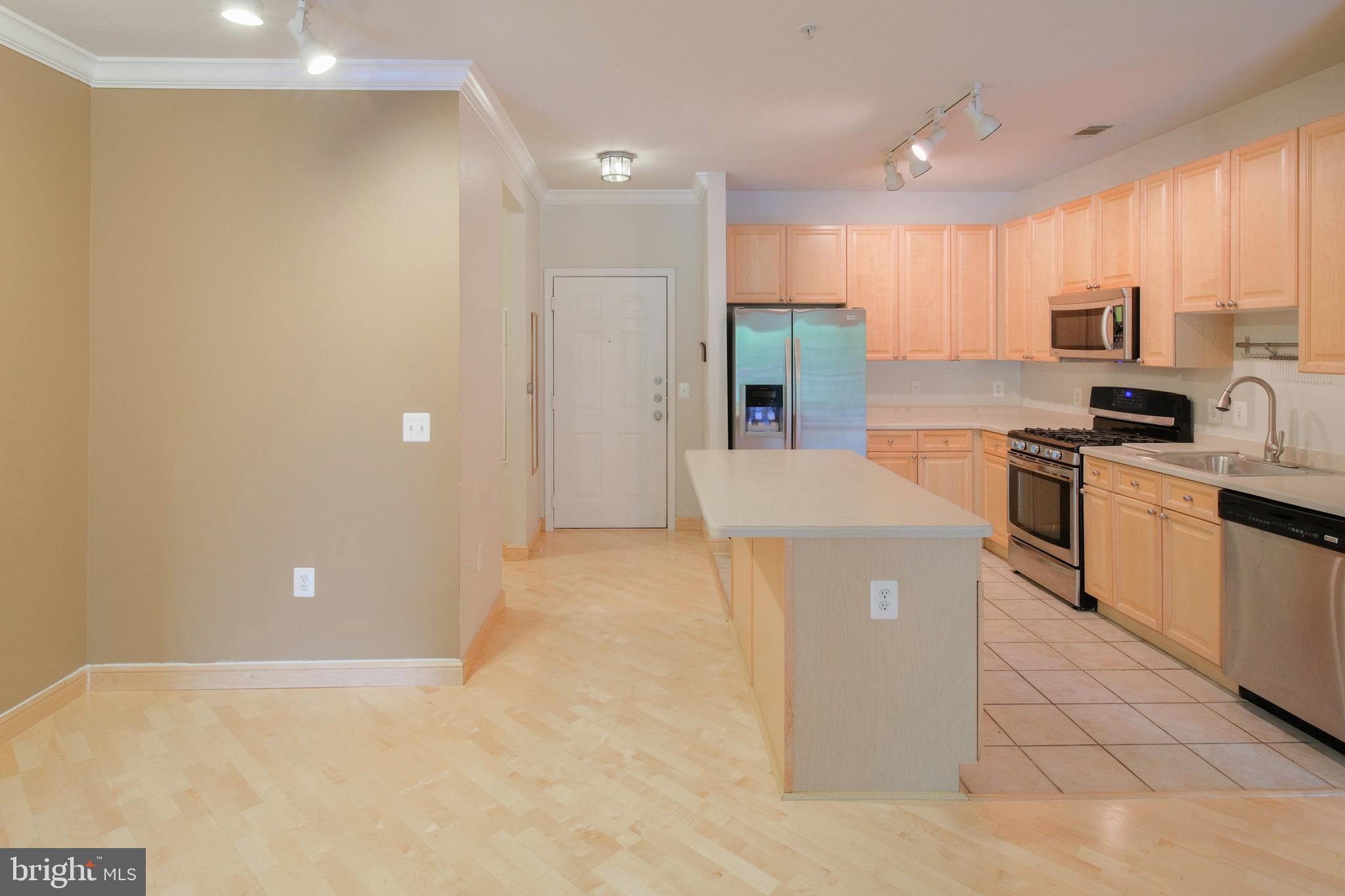 9480 VIRGINIA CENTER BOULEVARD 108