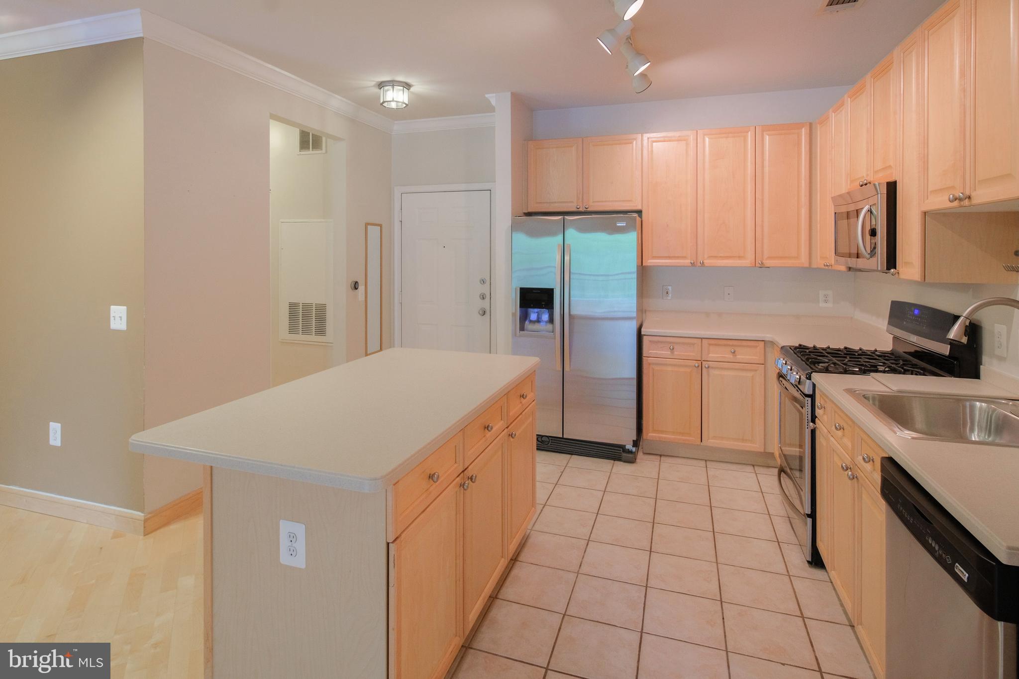 9480 VIRGINIA CENTER BOULEVARD 108