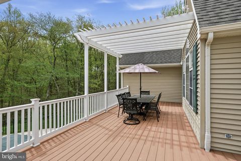 Tiny photo for 8 Cliff Court, SEWELL, NJ 08080 (MLS # NJGL2071568)