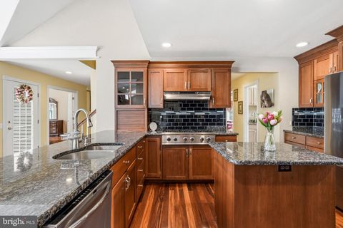 Tiny photo for 8 Cliff Court, SEWELL, NJ 08080 (MLS # NJGL2071568)