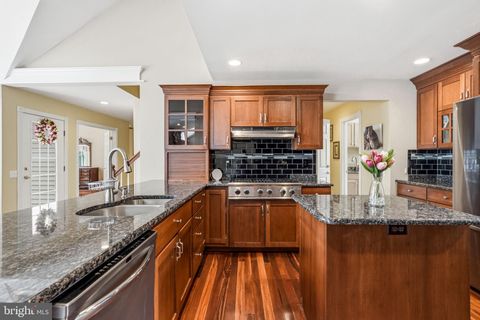Tiny photo for 8 Cliff Court, SEWELL, NJ 08080 (MLS # NJGL2071568)