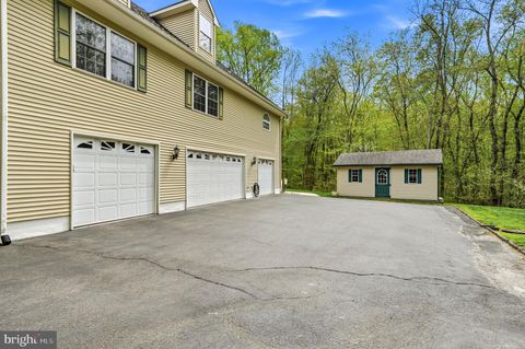 Tiny photo for 8 Cliff Court, SEWELL, NJ 08080 (MLS # NJGL2071568)