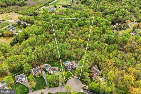 Tiny photo for 8 Cliff Court, SEWELL, NJ 08080 (MLS # NJGL2071568)