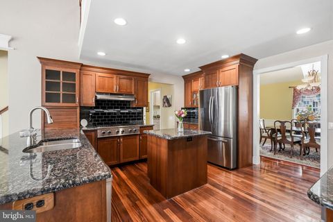 Tiny photo for 8 Cliff Court, SEWELL, NJ 08080 (MLS # NJGL2071568)