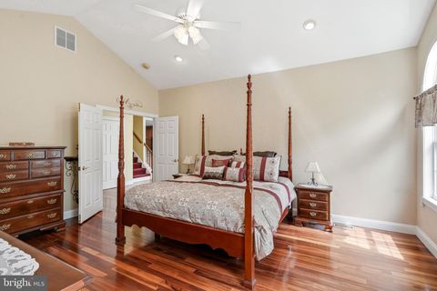 Tiny photo for 8 Cliff Court, SEWELL, NJ 08080 (MLS # NJGL2071568)