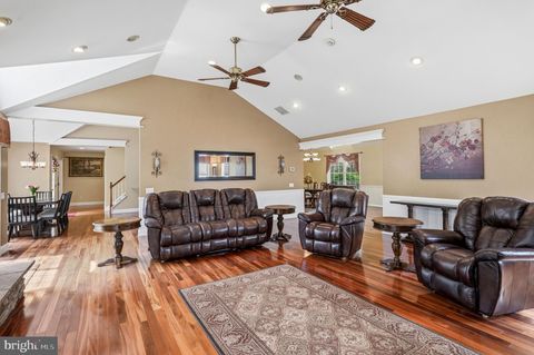 Tiny photo for 8 Cliff Court, SEWELL, NJ 08080 (MLS # NJGL2071568)