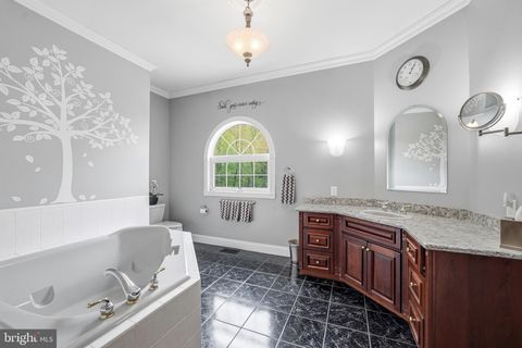 Tiny photo for 8 Cliff Court, SEWELL, NJ 08080 (MLS # NJGL2071568)