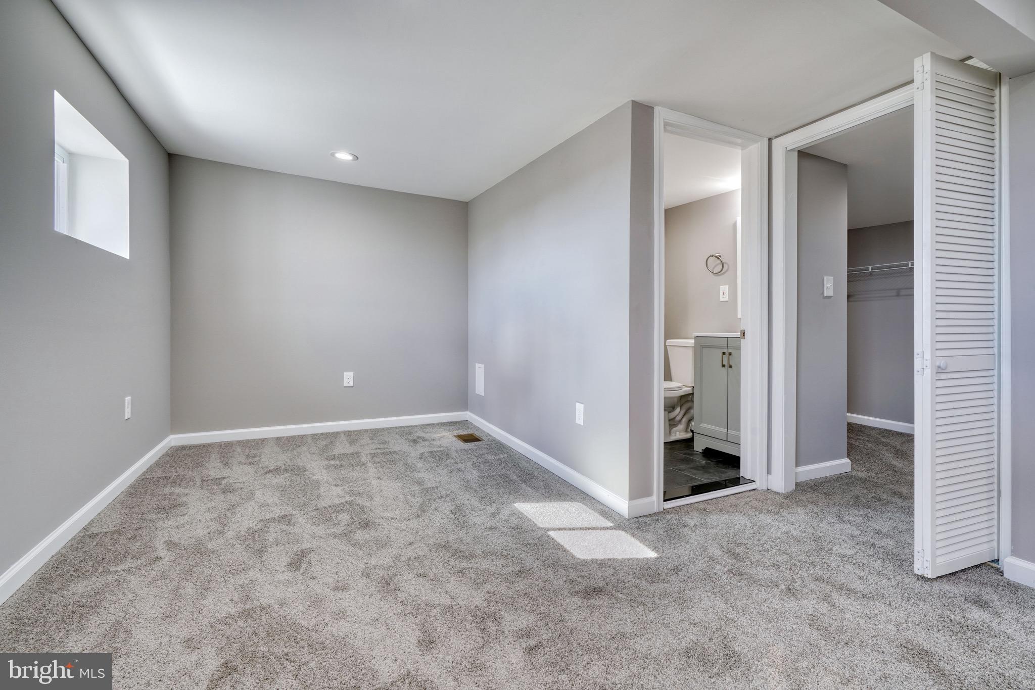 LIBERTY SQUARE - Residential