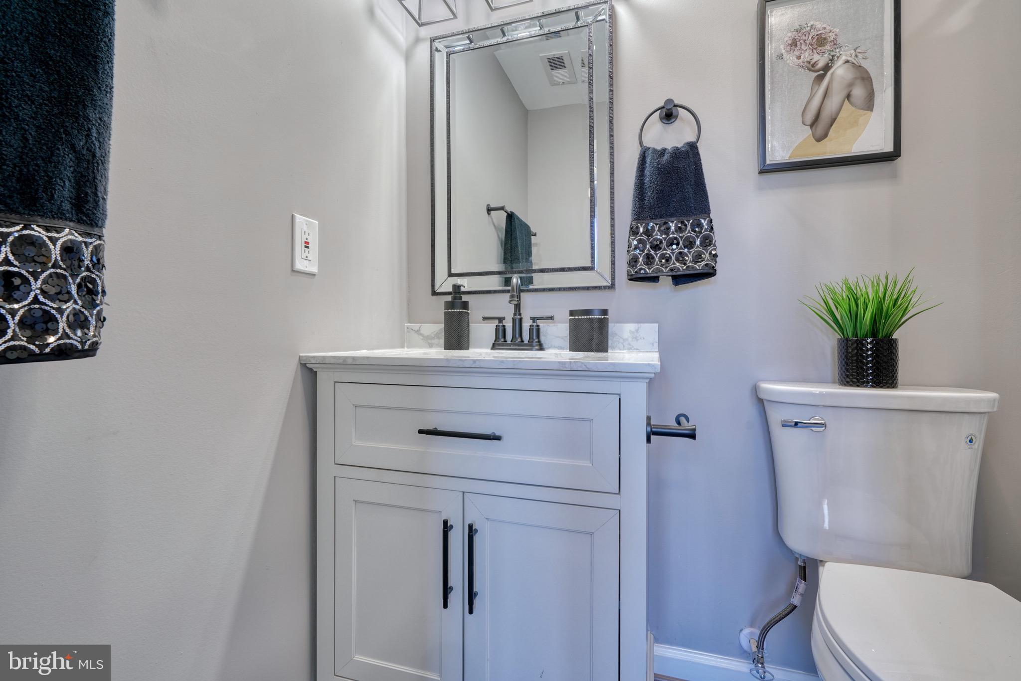 LIBERTY SQUARE - Residential