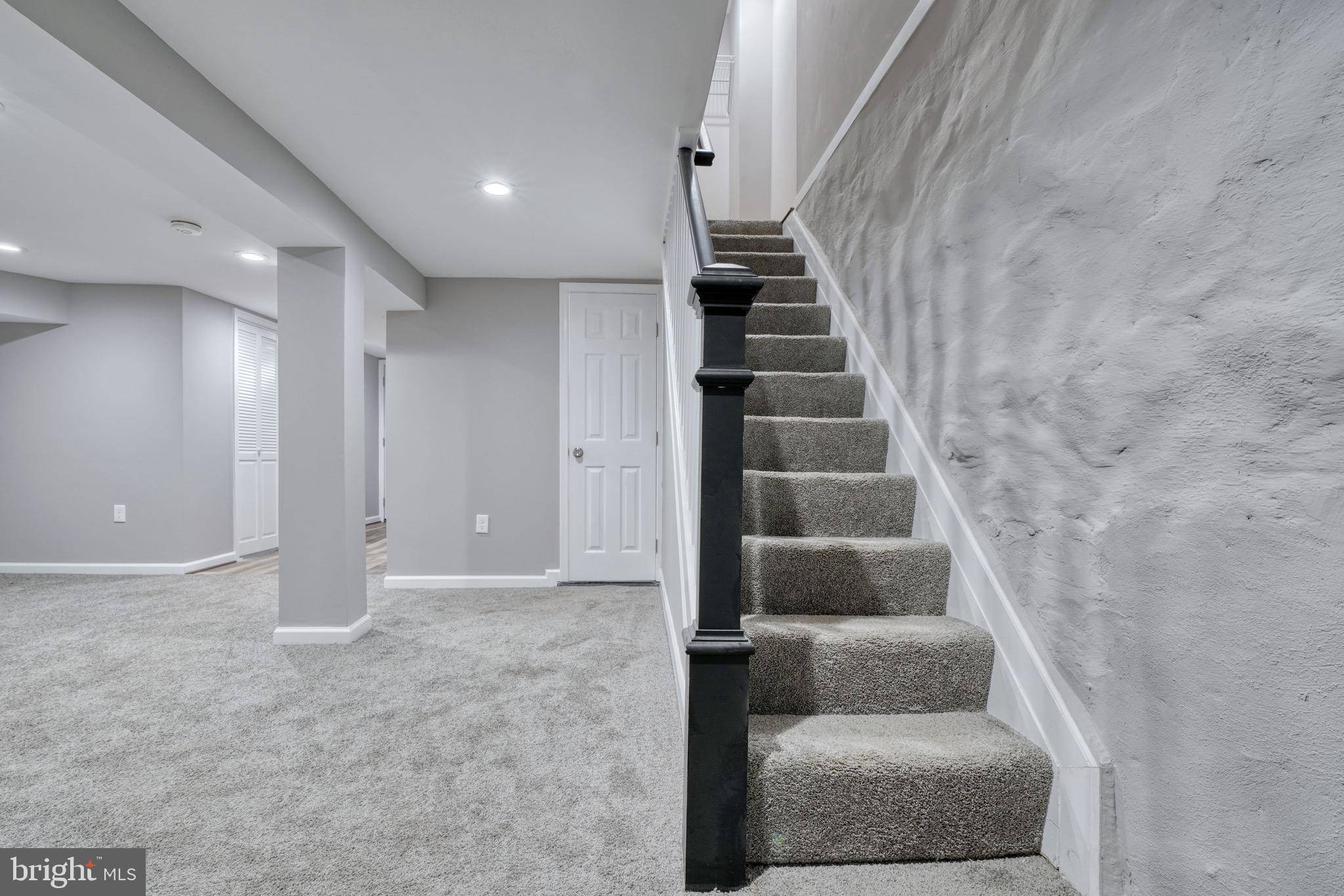 LIBERTY SQUARE - Residential