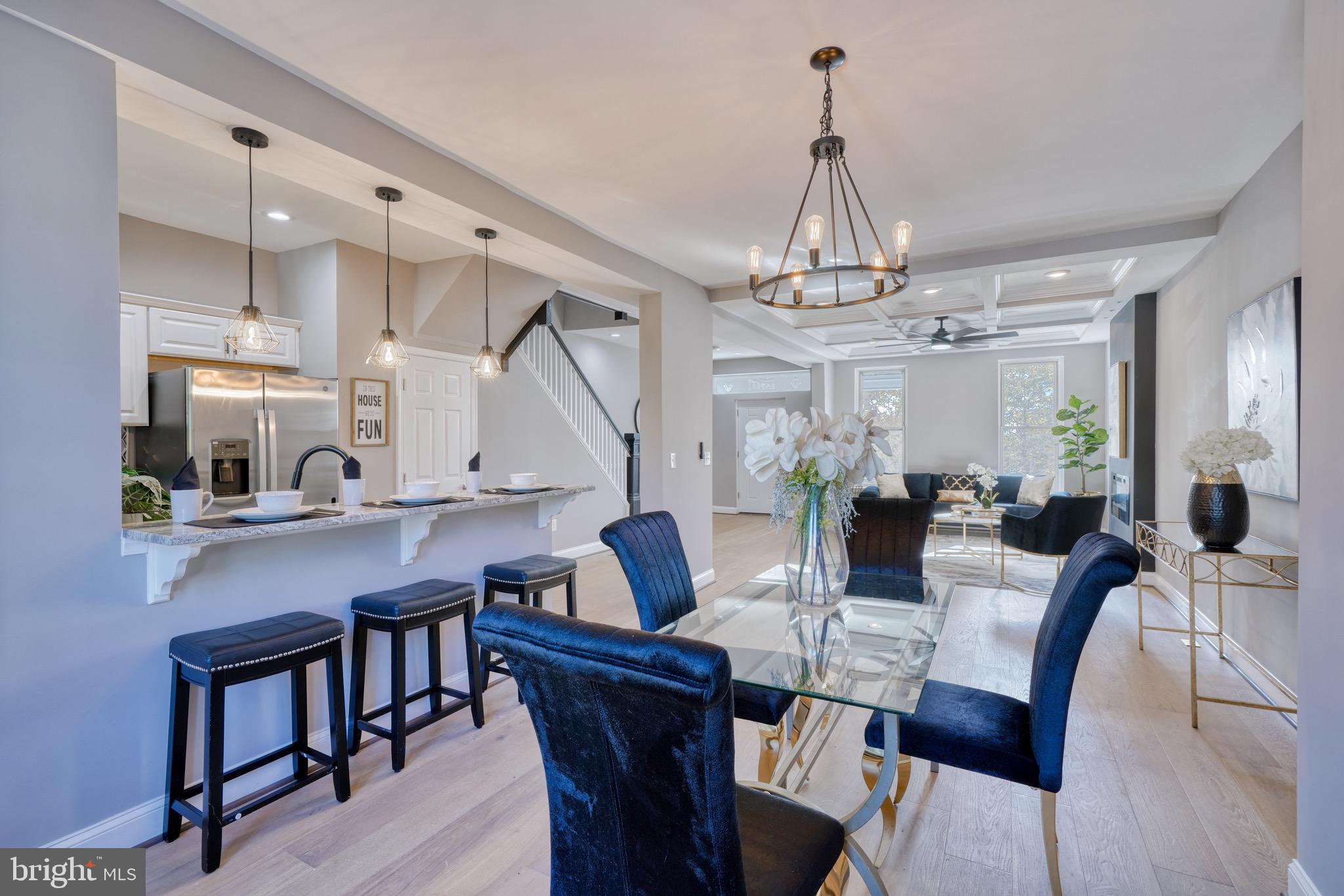 LIBERTY SQUARE - Residential