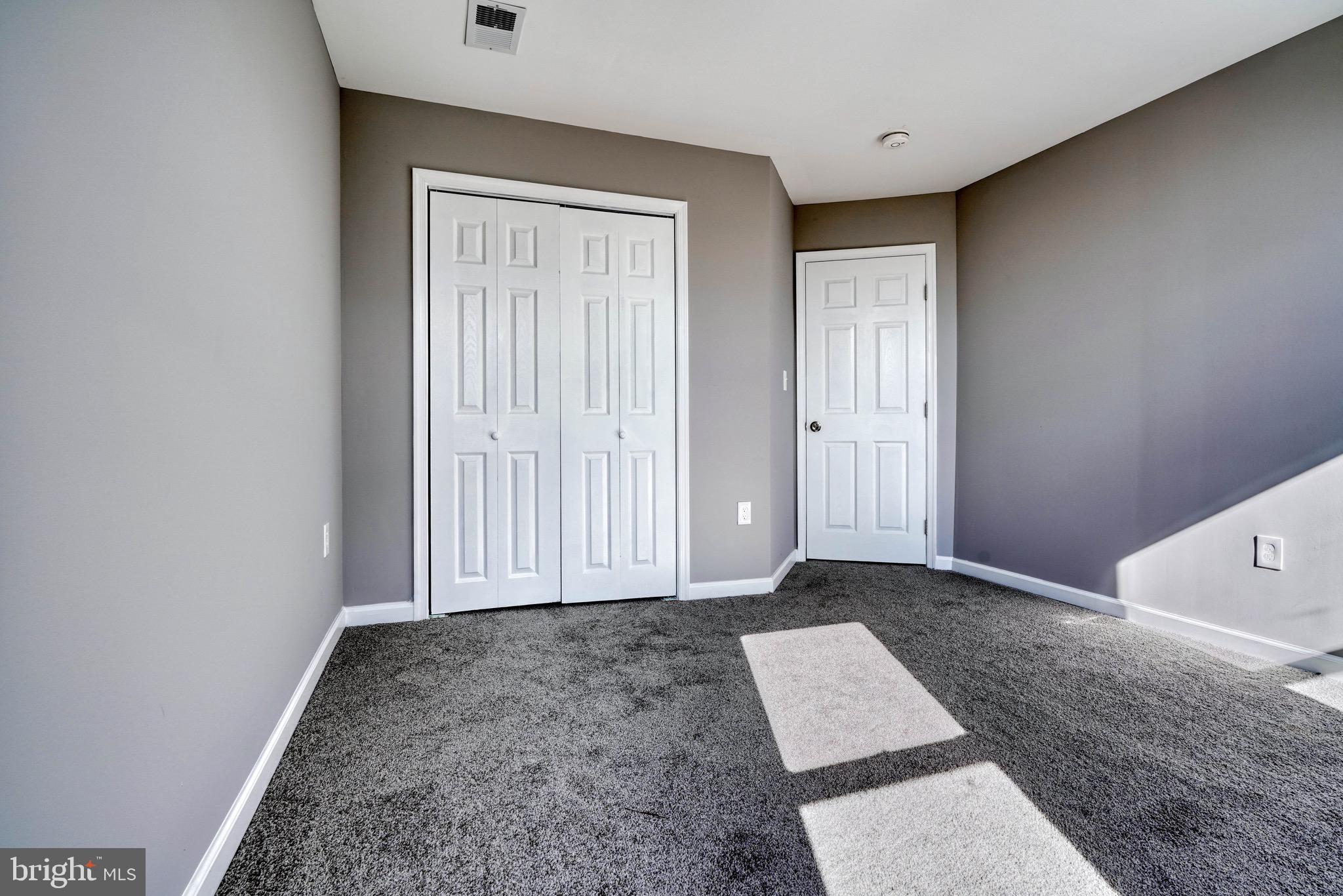 LIBERTY SQUARE - Residential