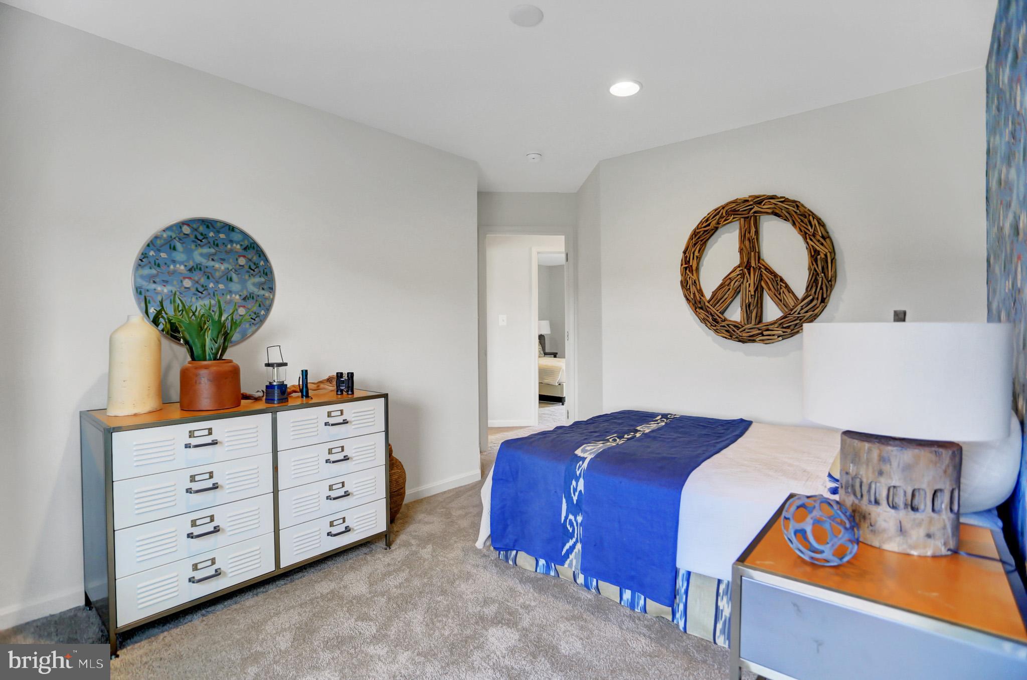 LAKEWOOD ESTATES - Residential