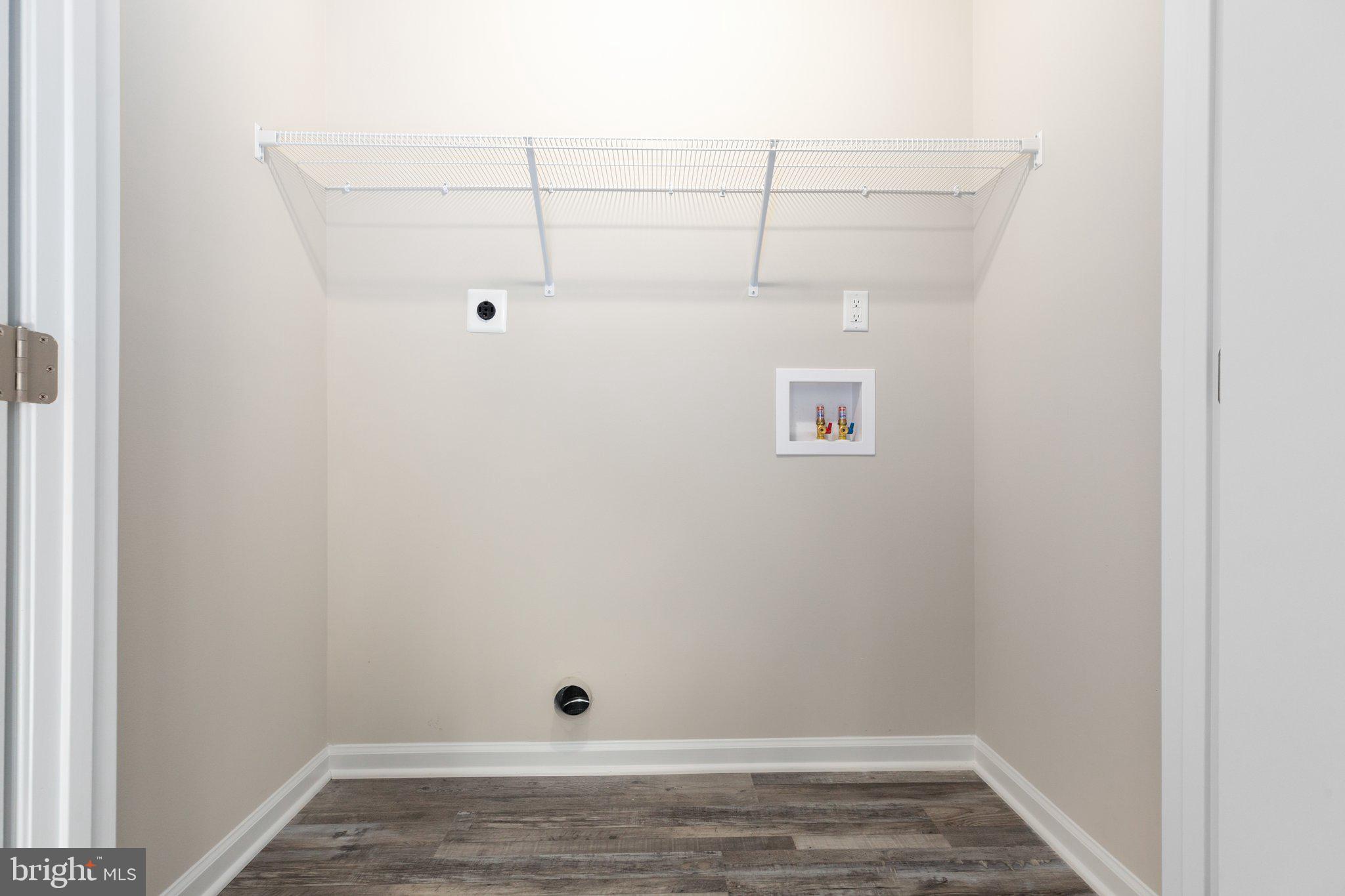 PLACID BAY ESTATES - Residential