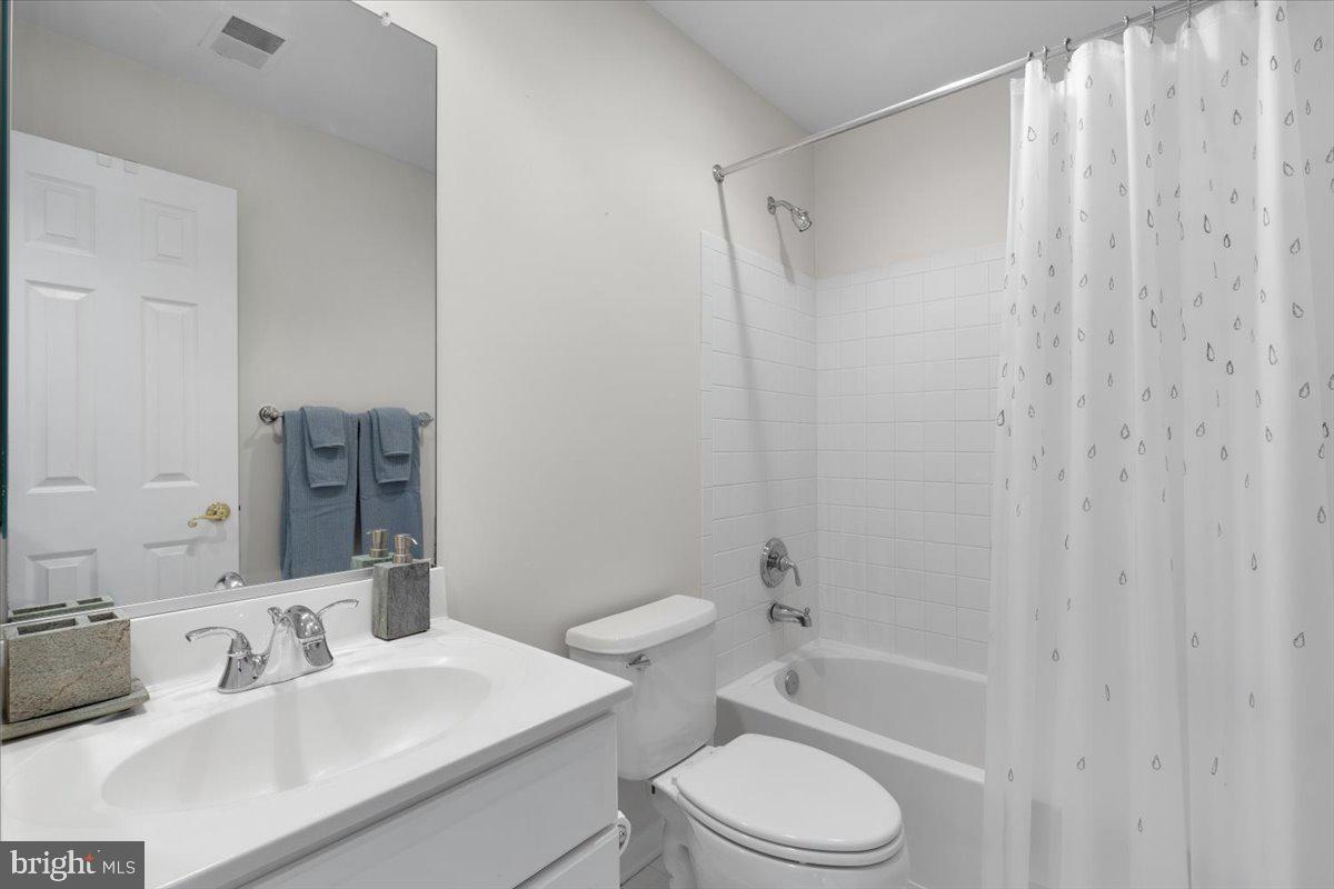 PALISADES PARK - Residential