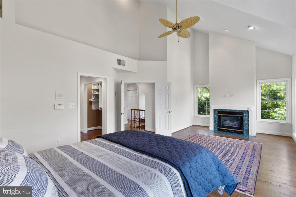 PALISADES PARK - Residential