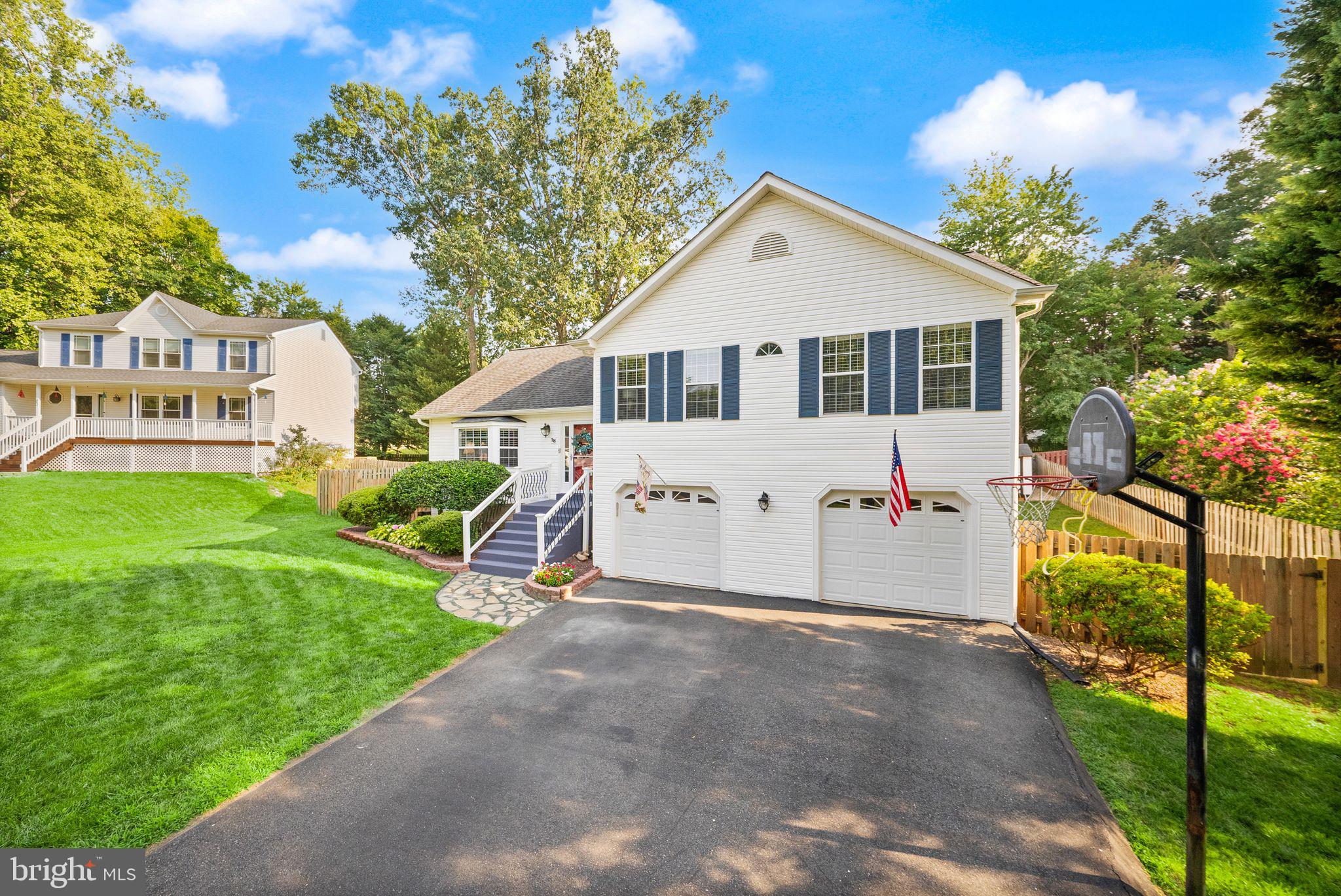 18 PARKWOOD COURT