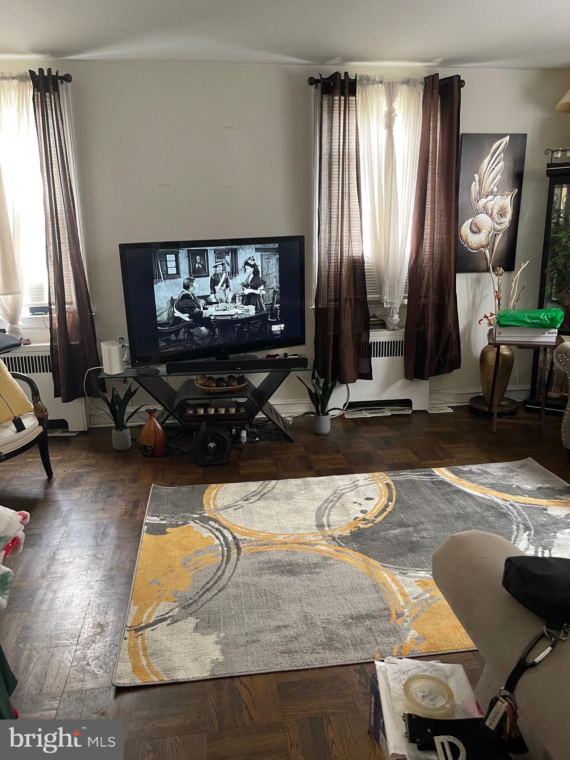 LAWNCREST - Residential Income