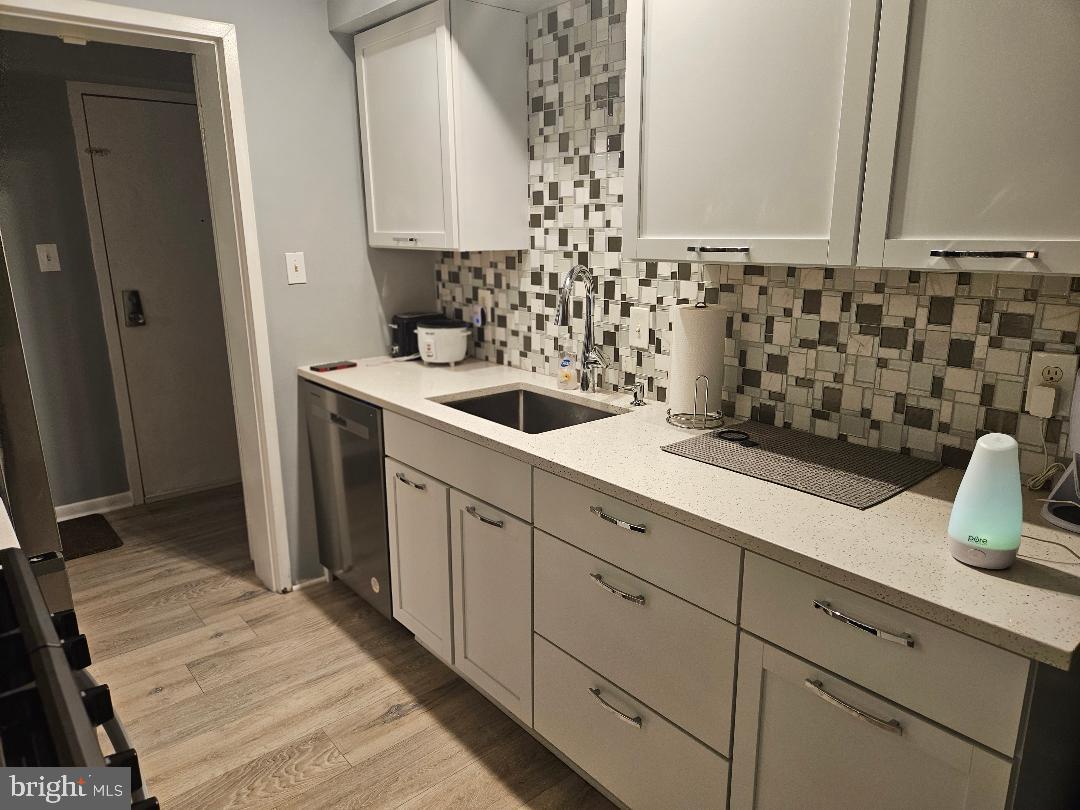 GLENVALE CONDO - Residential